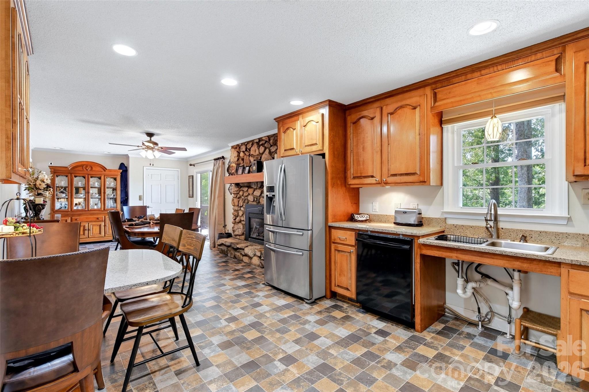 146 Cobblestone Drive — Marion