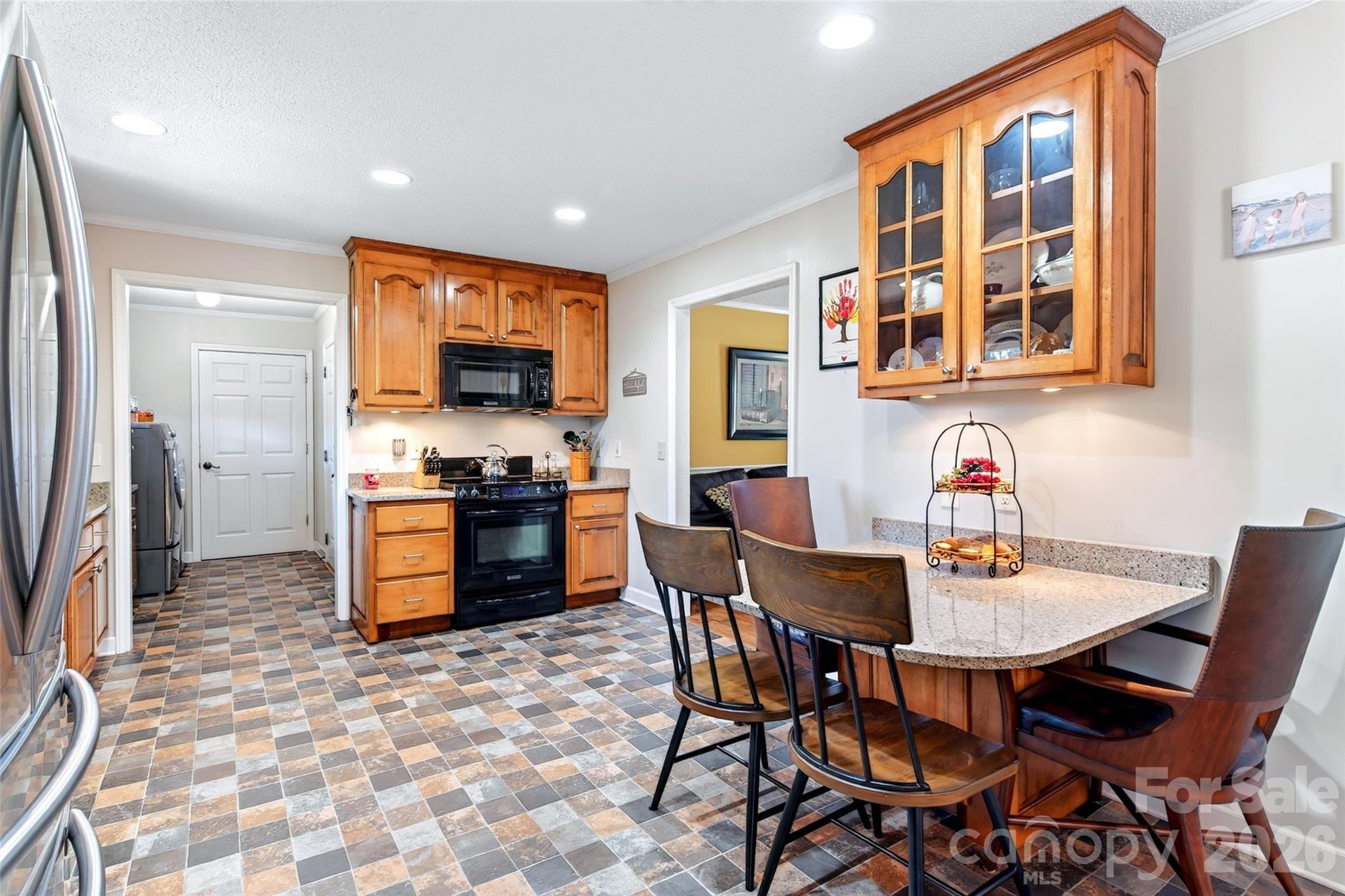 146 Cobblestone Drive — Marion