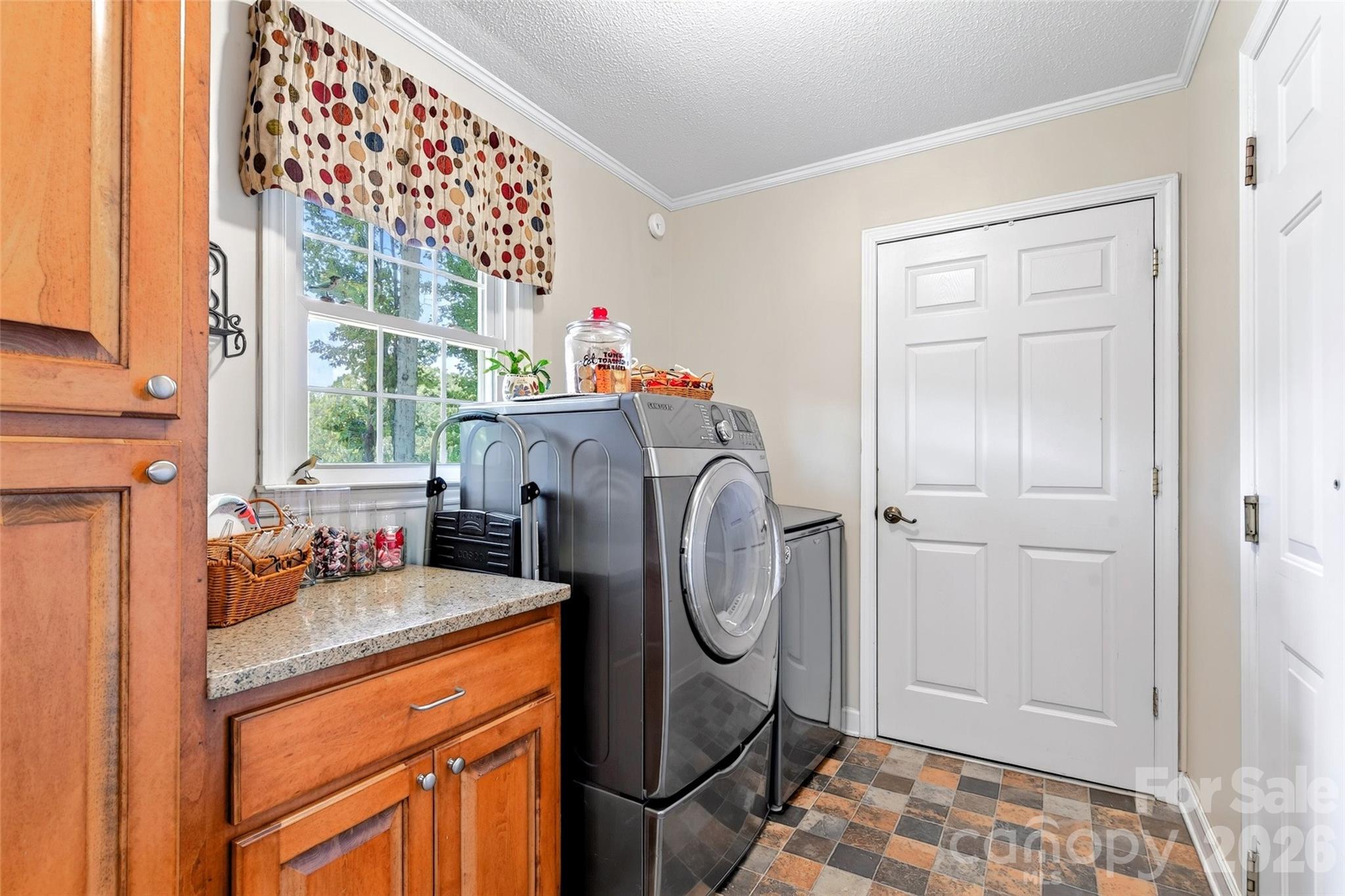 146 Cobblestone Drive — Marion