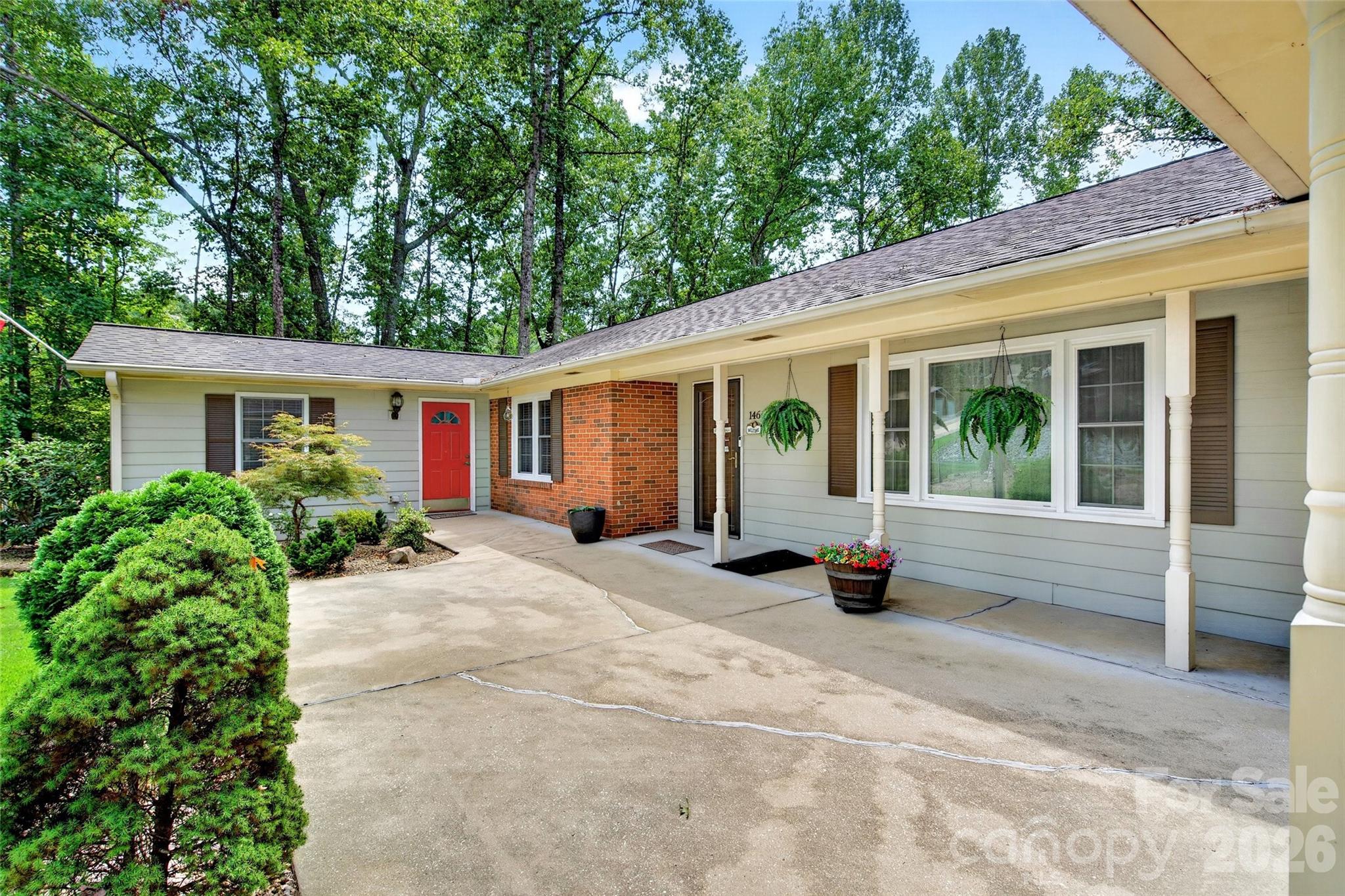146 Cobblestone Drive — Marion