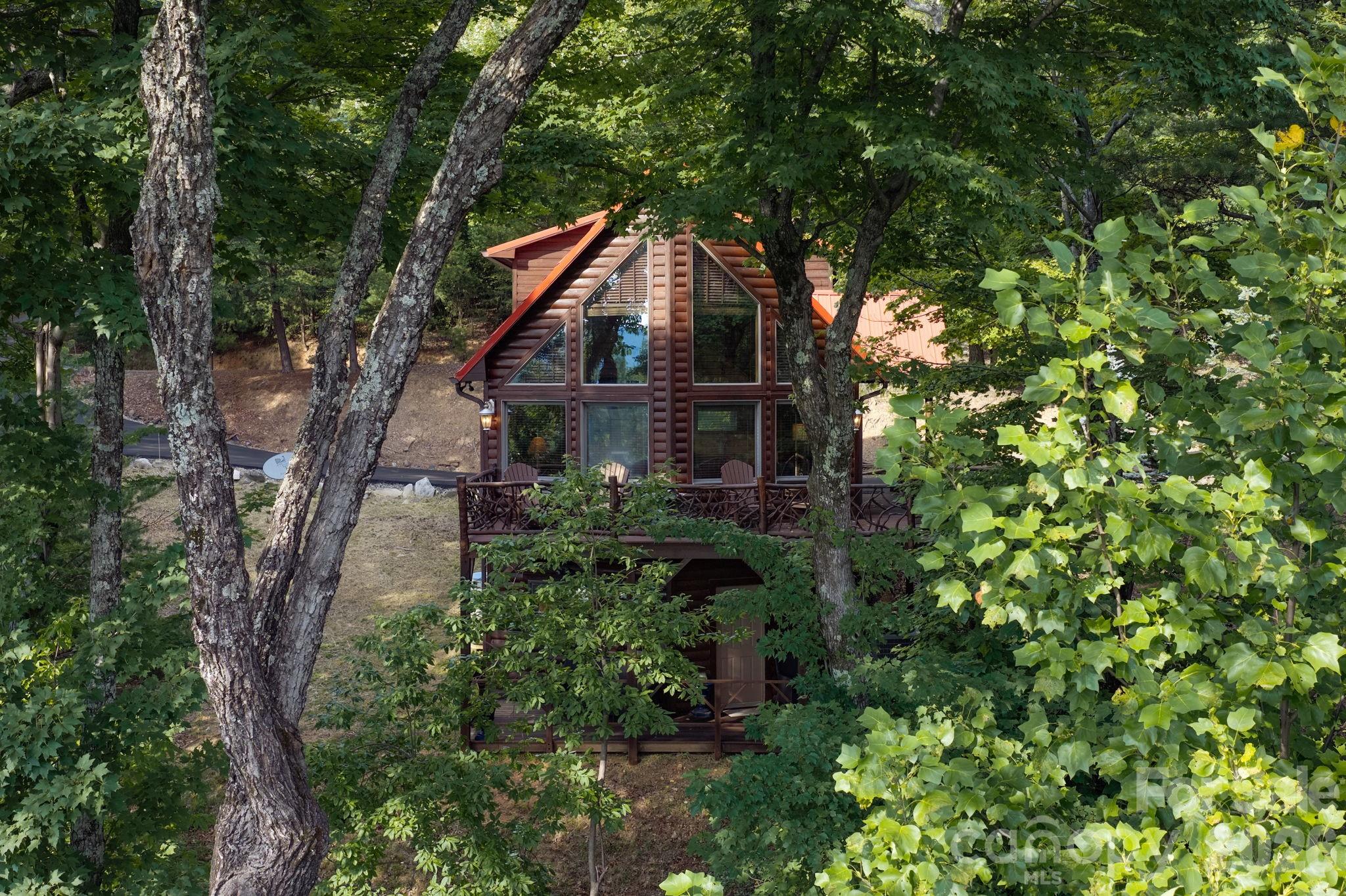 142 Fawn Lane — Purlear