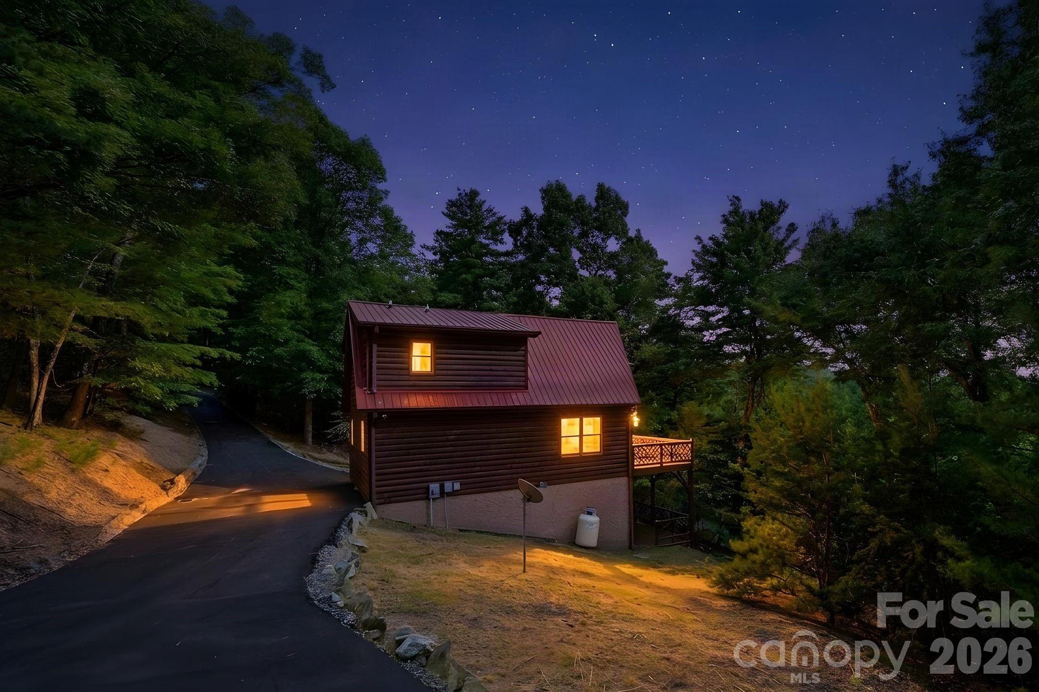 142 Fawn Lane — Purlear
