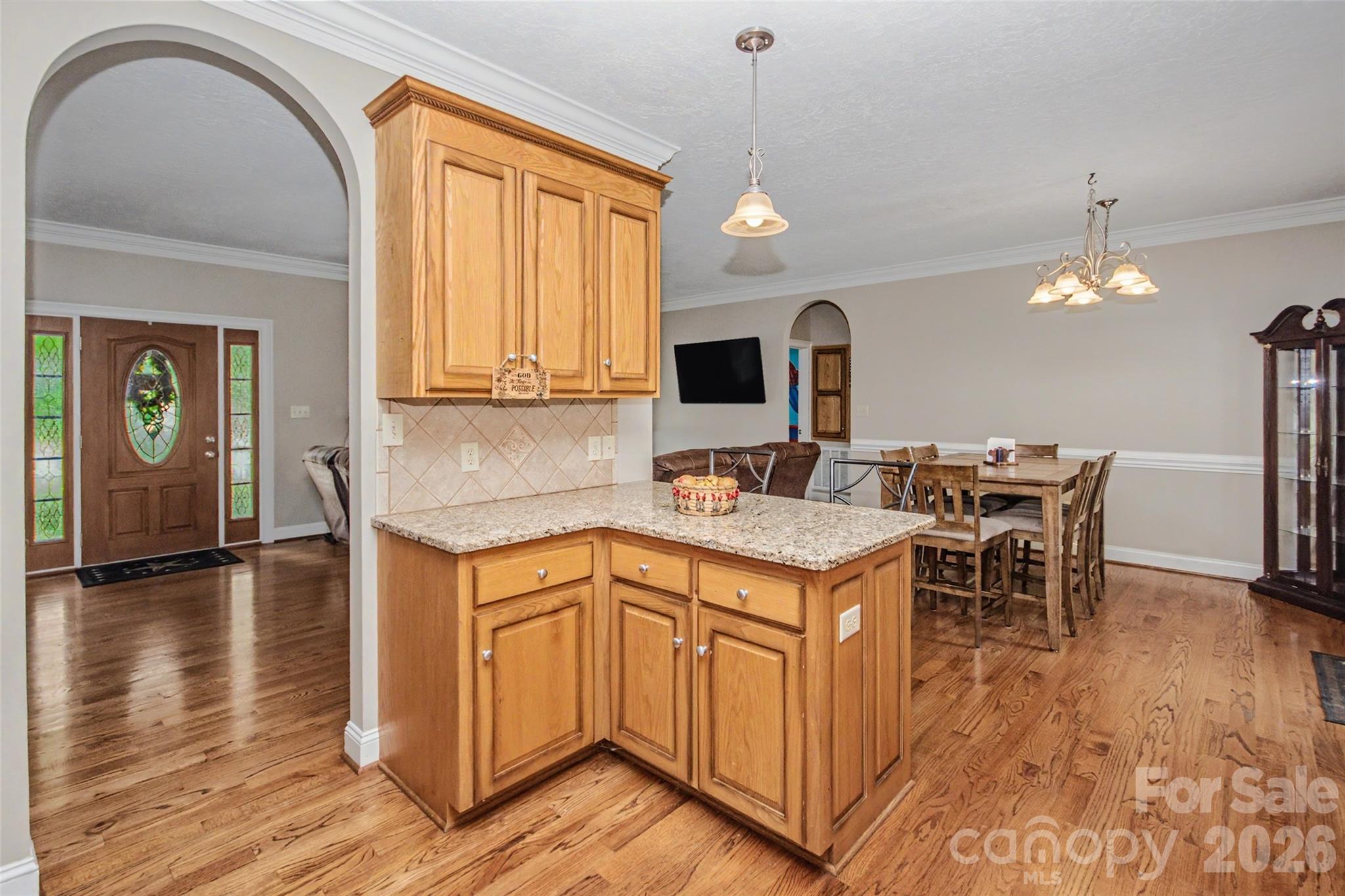 204 Seven Springs Loop — Statesville