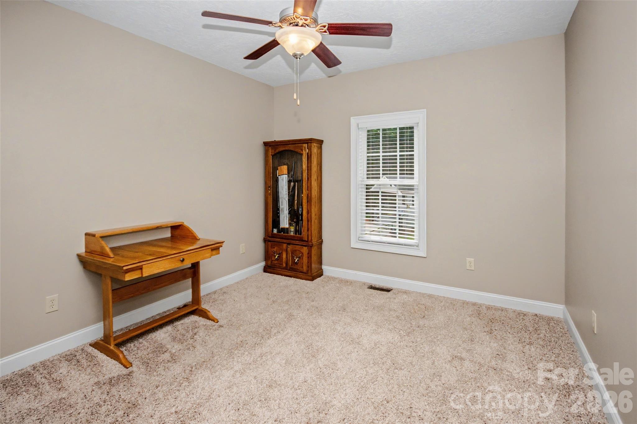 204 Seven Springs Loop — Statesville