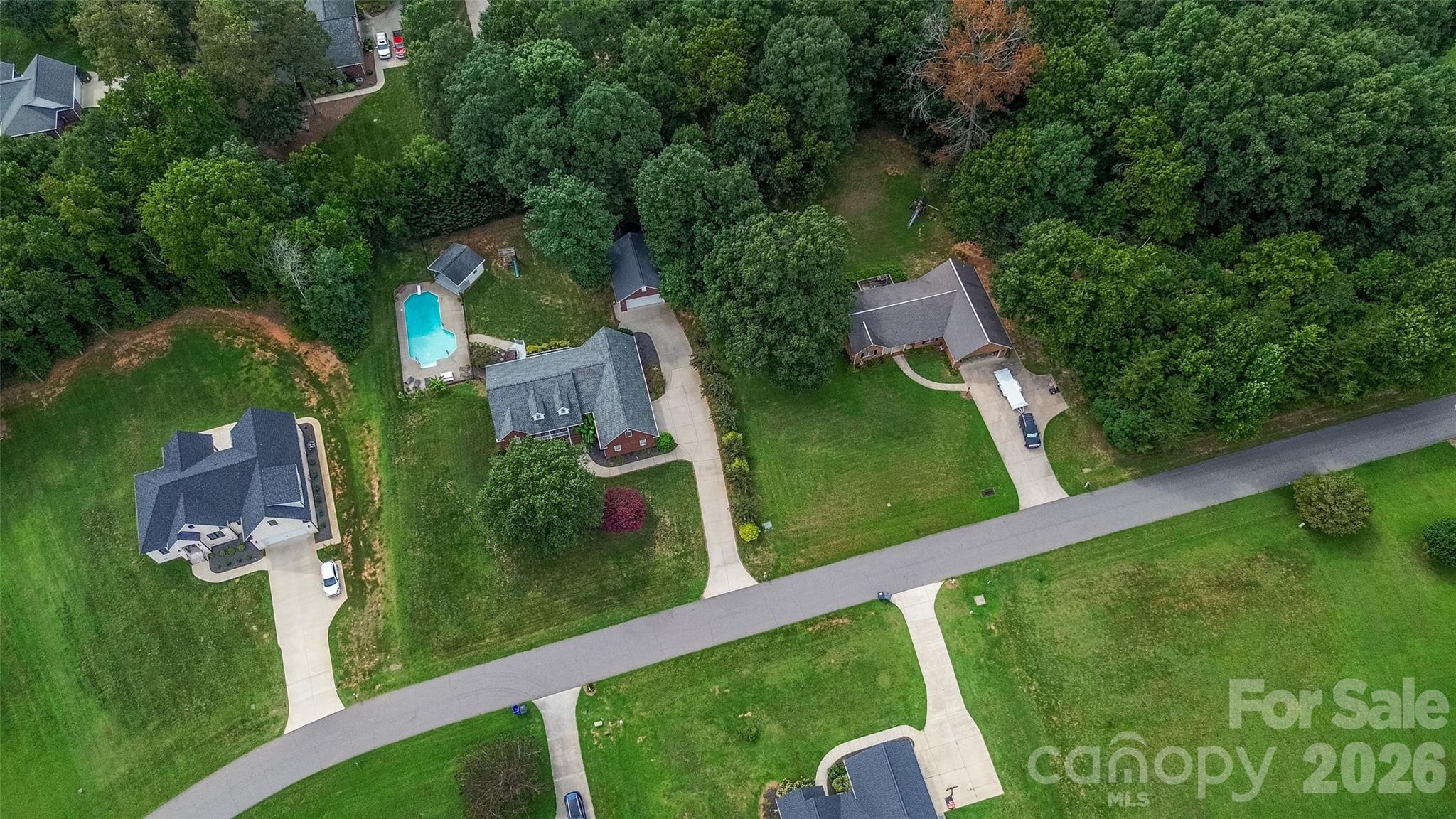204 Seven Springs Loop — Statesville