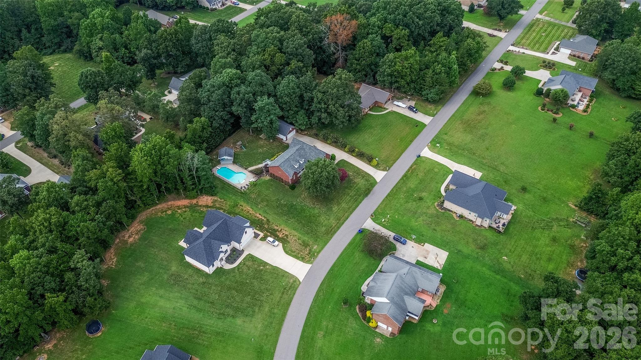204 Seven Springs Loop — Statesville