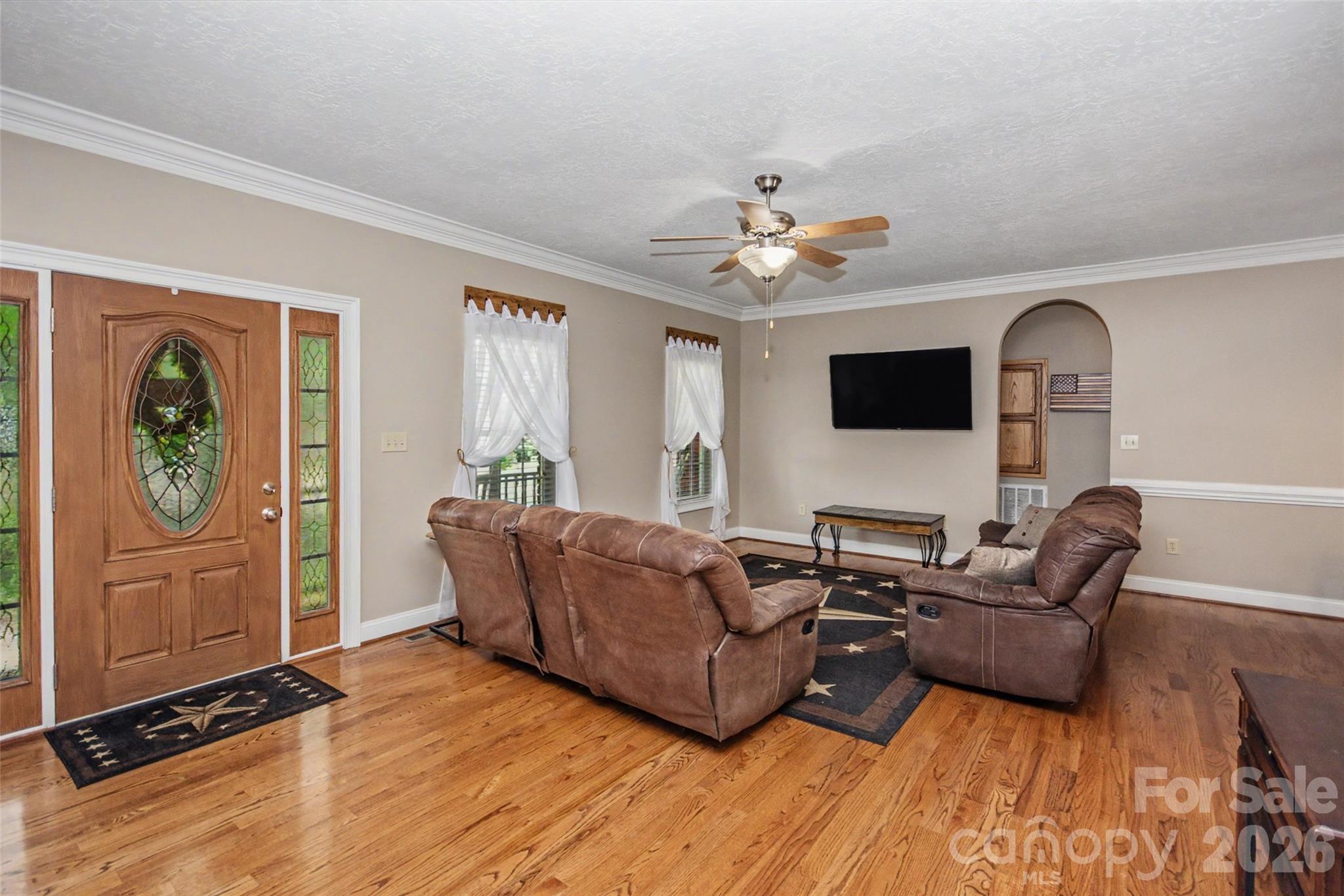 204 Seven Springs Loop — Statesville