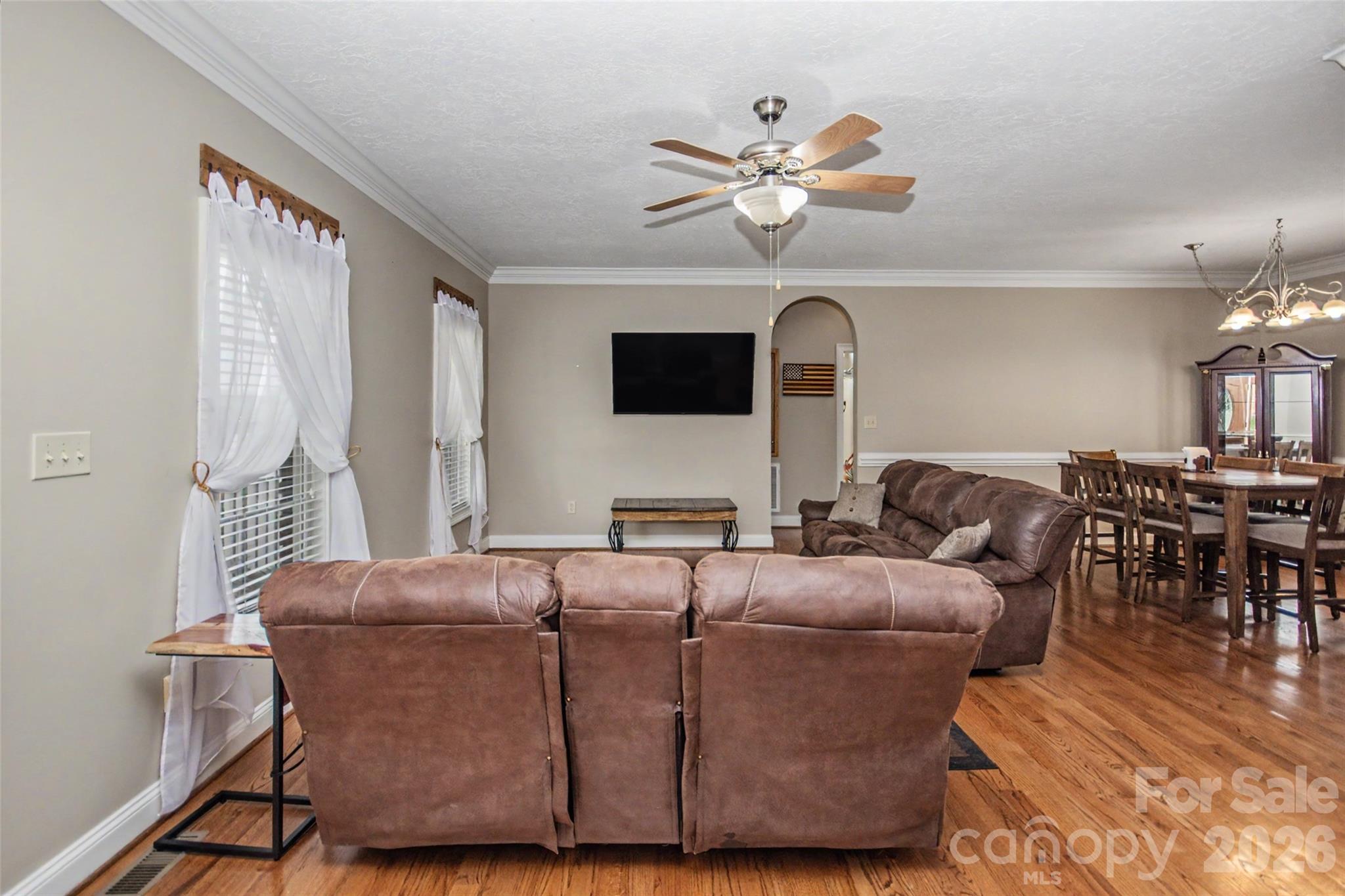 204 Seven Springs Loop — Statesville