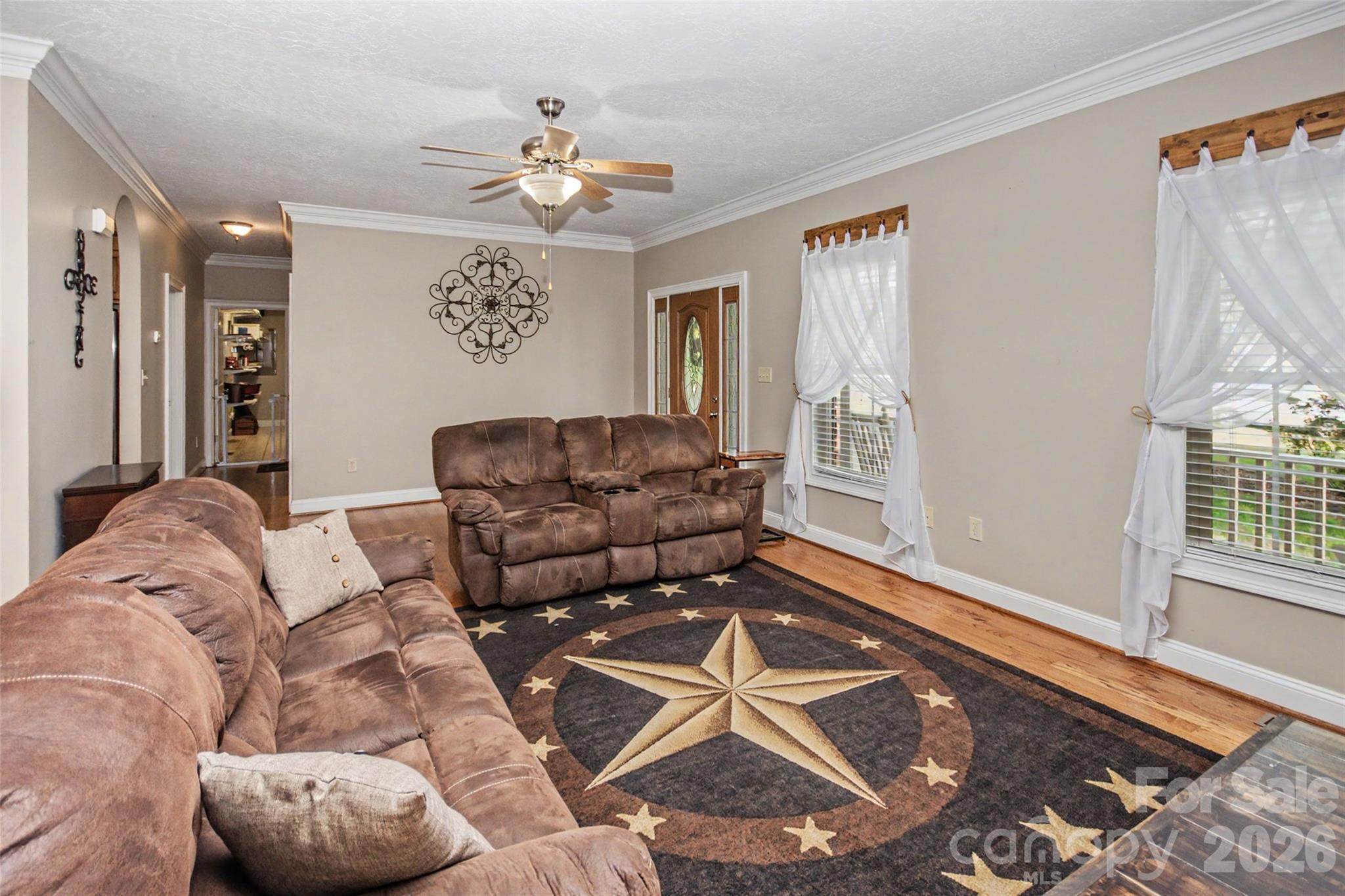 204 Seven Springs Loop — Statesville