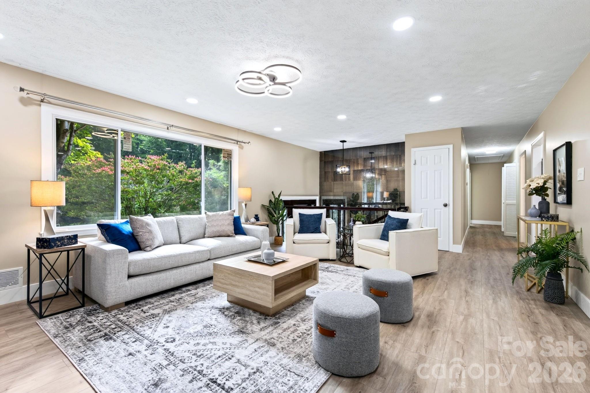 65 Beechwood Road — Asheville