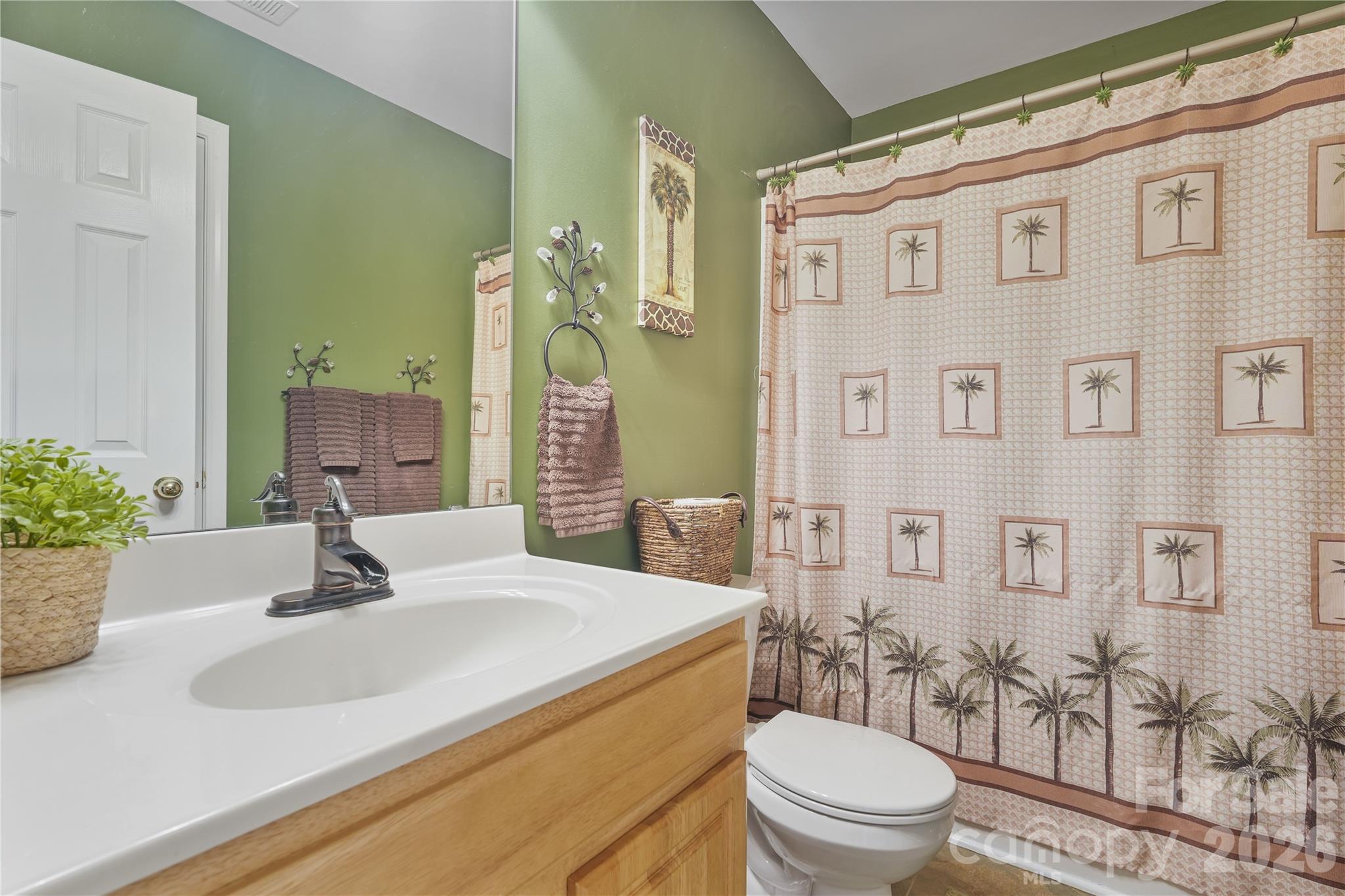 190 Almora Loop — Mooresville
