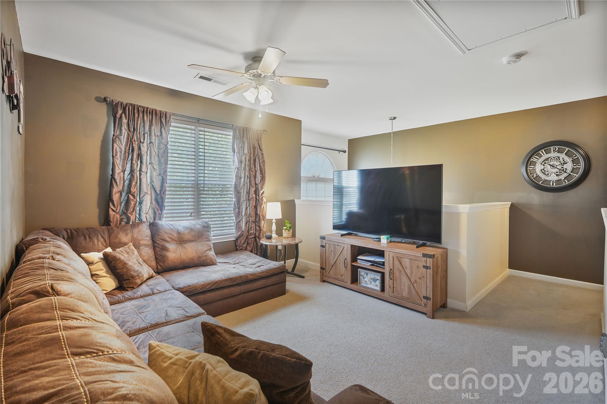 190 Almora Loop — Mooresville