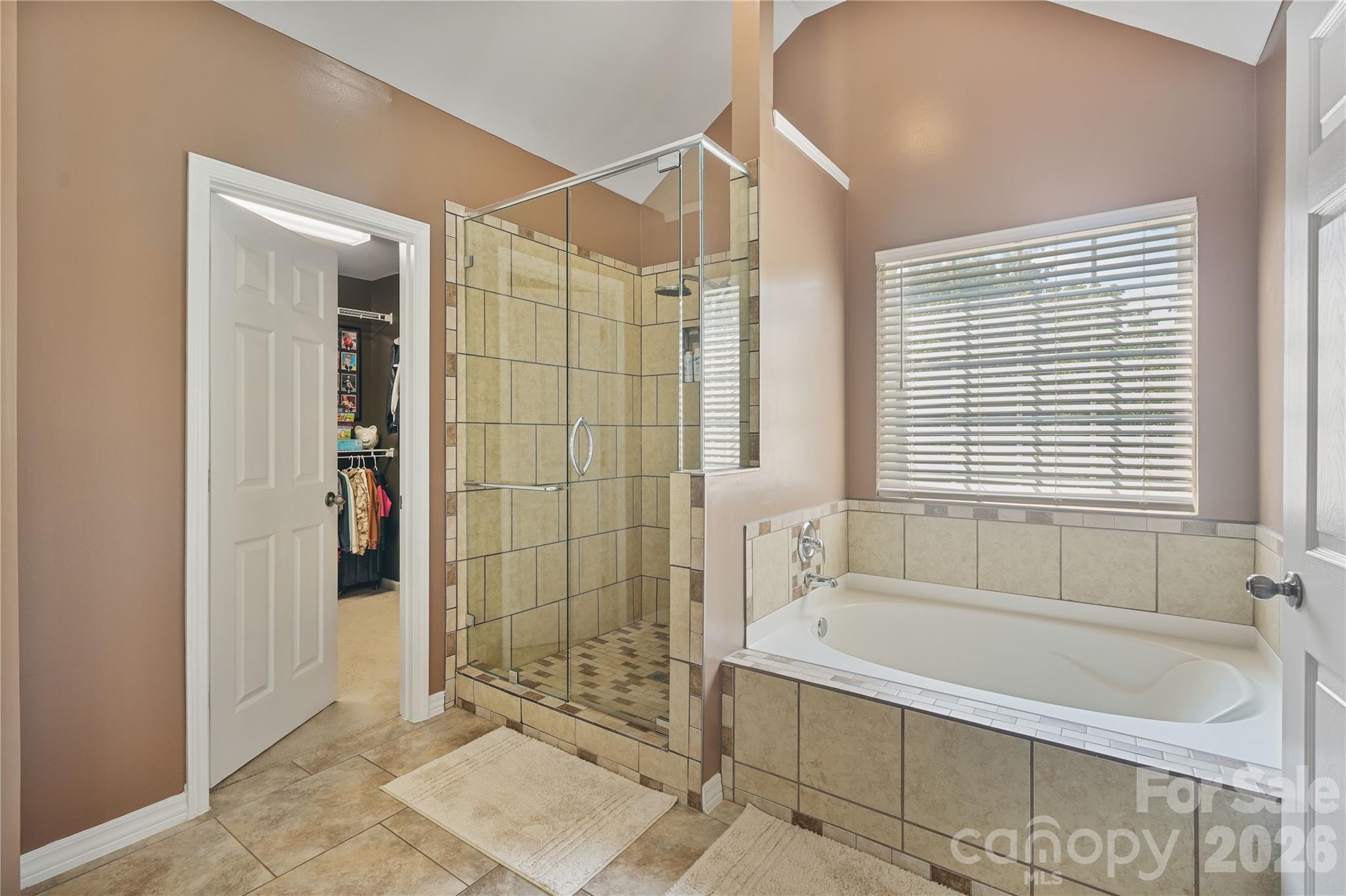 190 Almora Loop — Mooresville