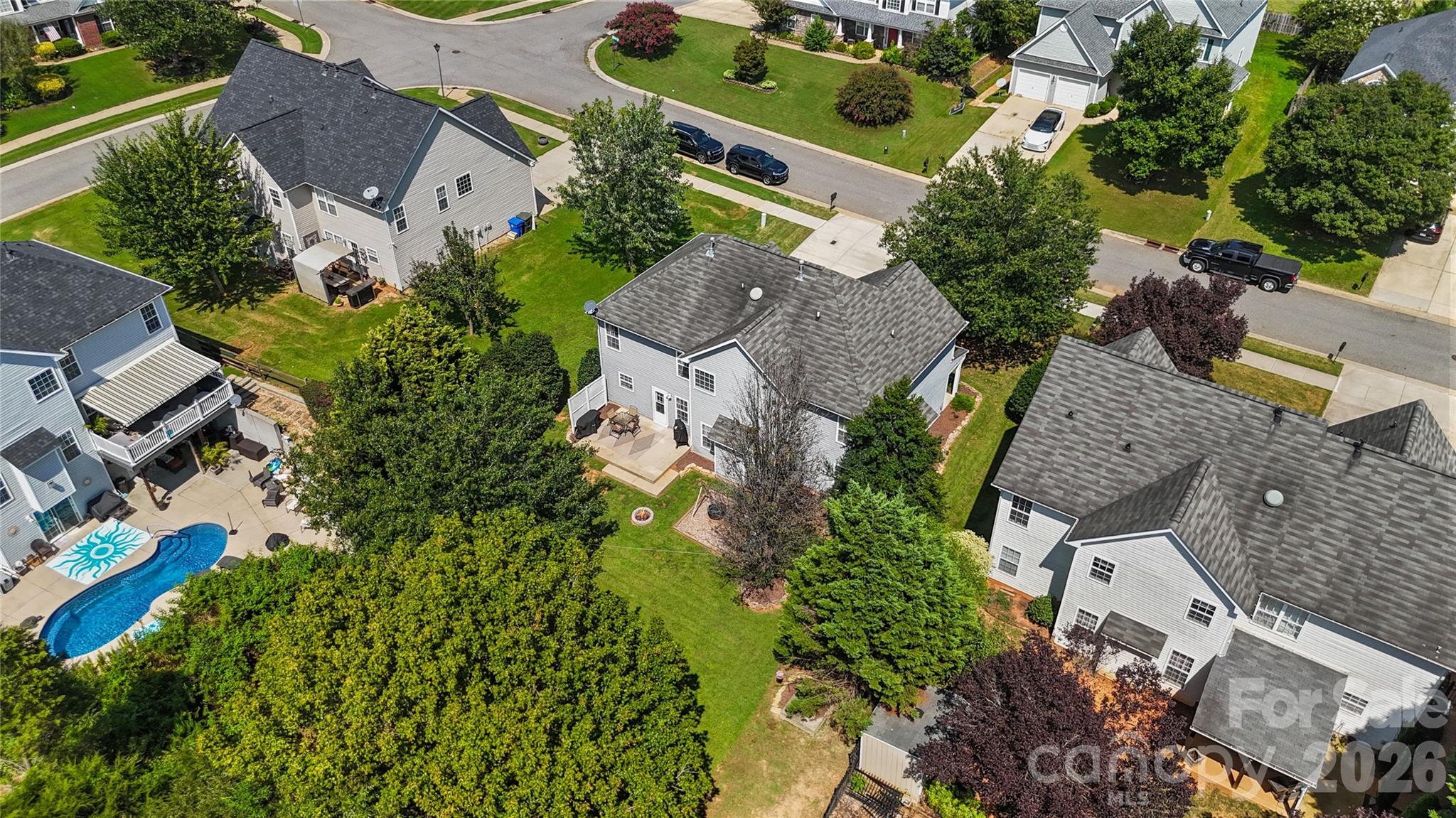 190 Almora Loop — Mooresville