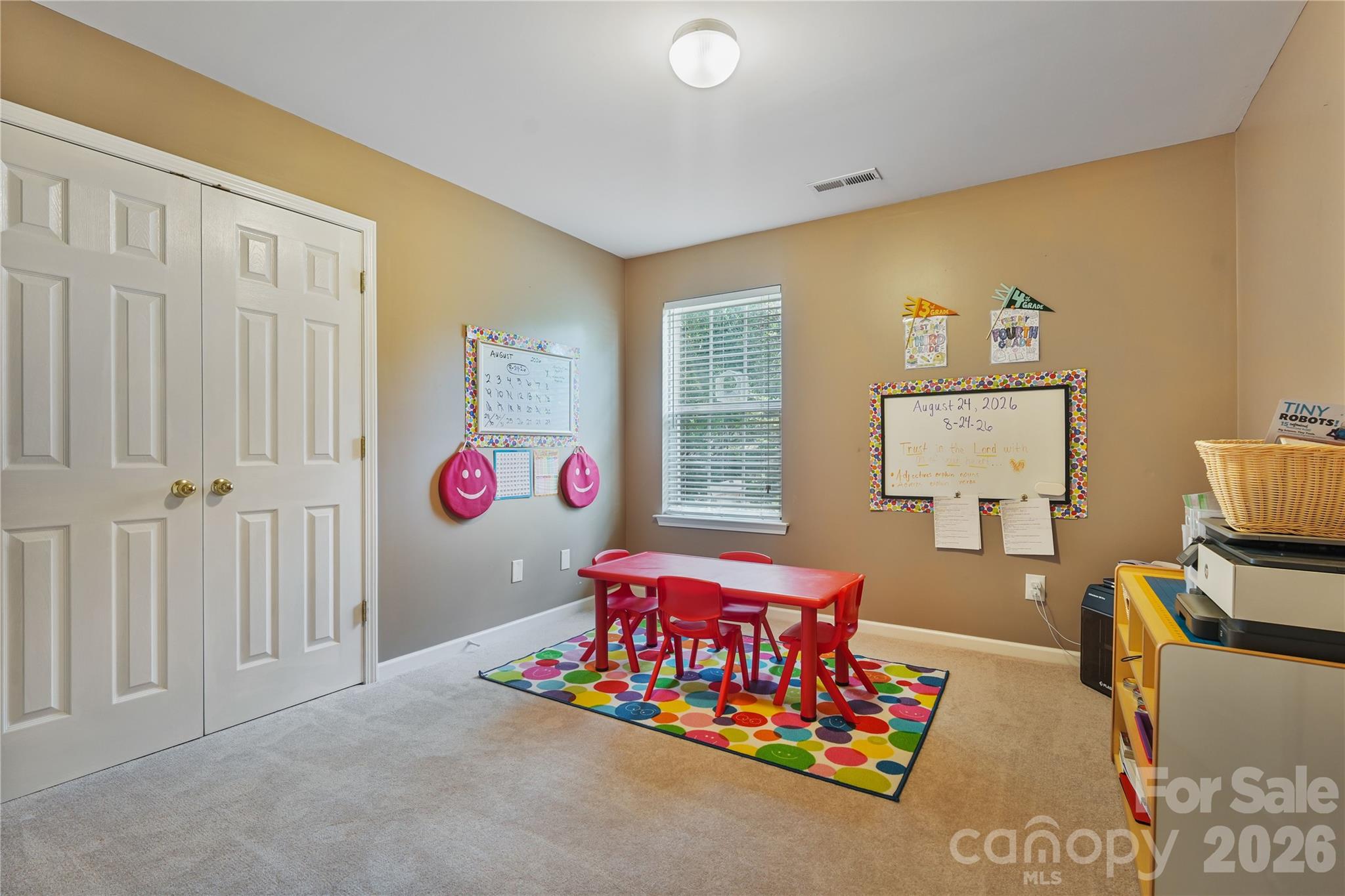 190 Almora Loop — Mooresville
