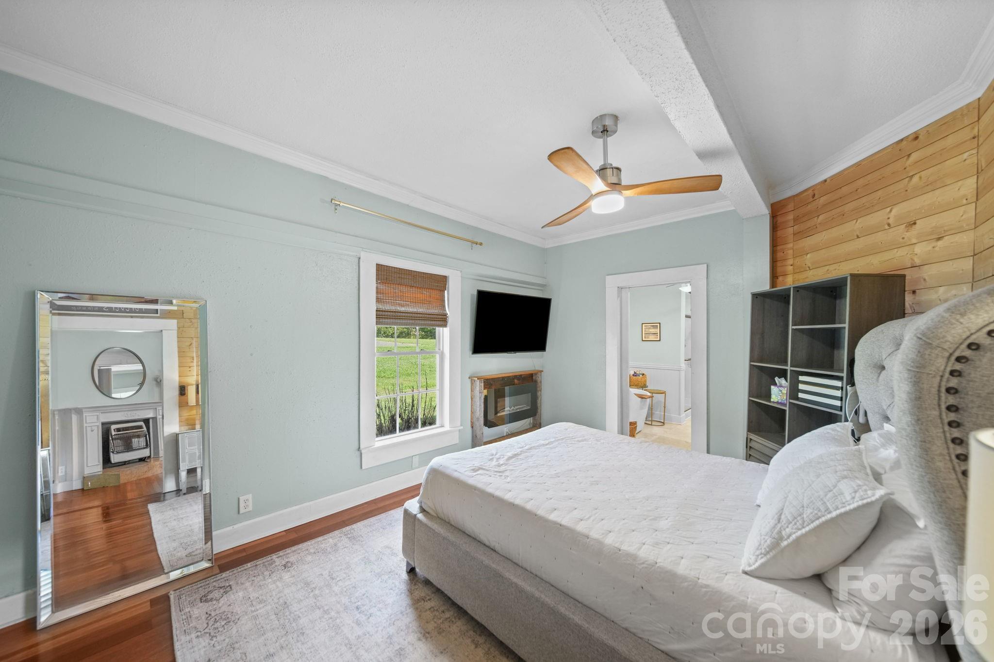 101 W Raleigh Street — Stanfield