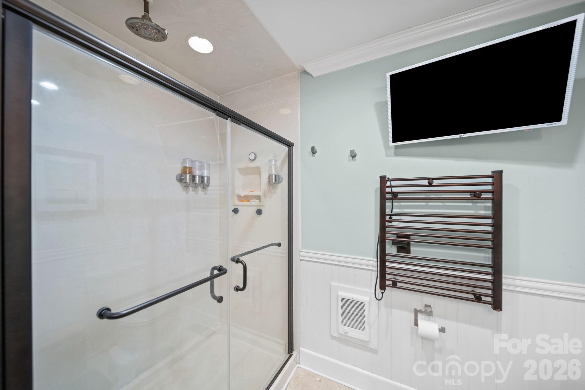 101 W Raleigh Street — Stanfield
