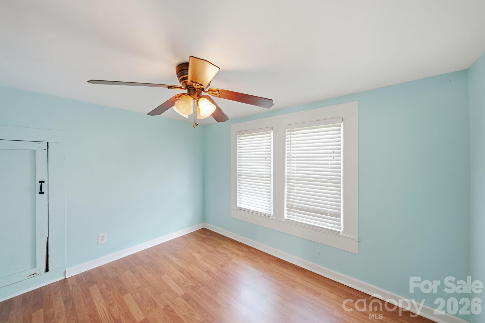 101 W Raleigh Street — Stanfield