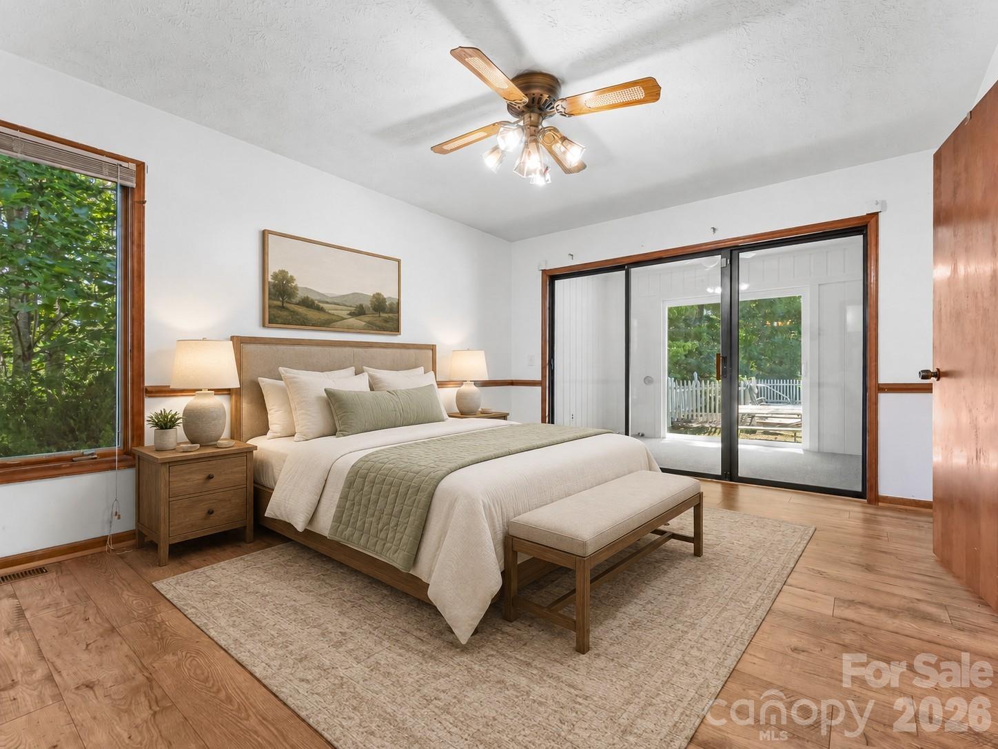 40 Country Bear Lane — Flat Rock