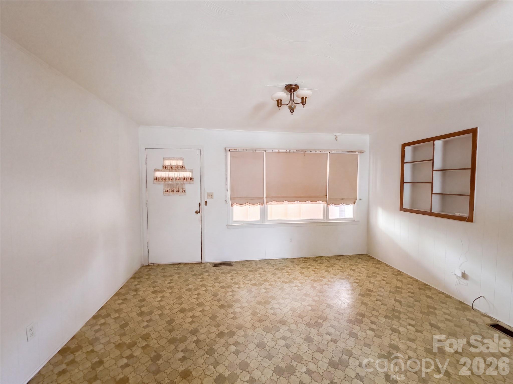 4736 Crowders Crest Drive — Gastonia