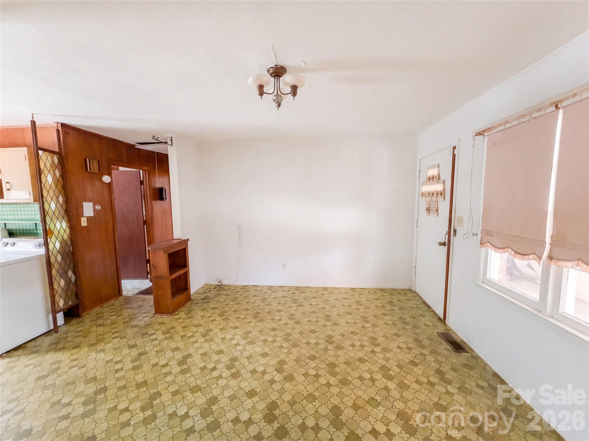 4736 Crowders Crest Drive — Gastonia