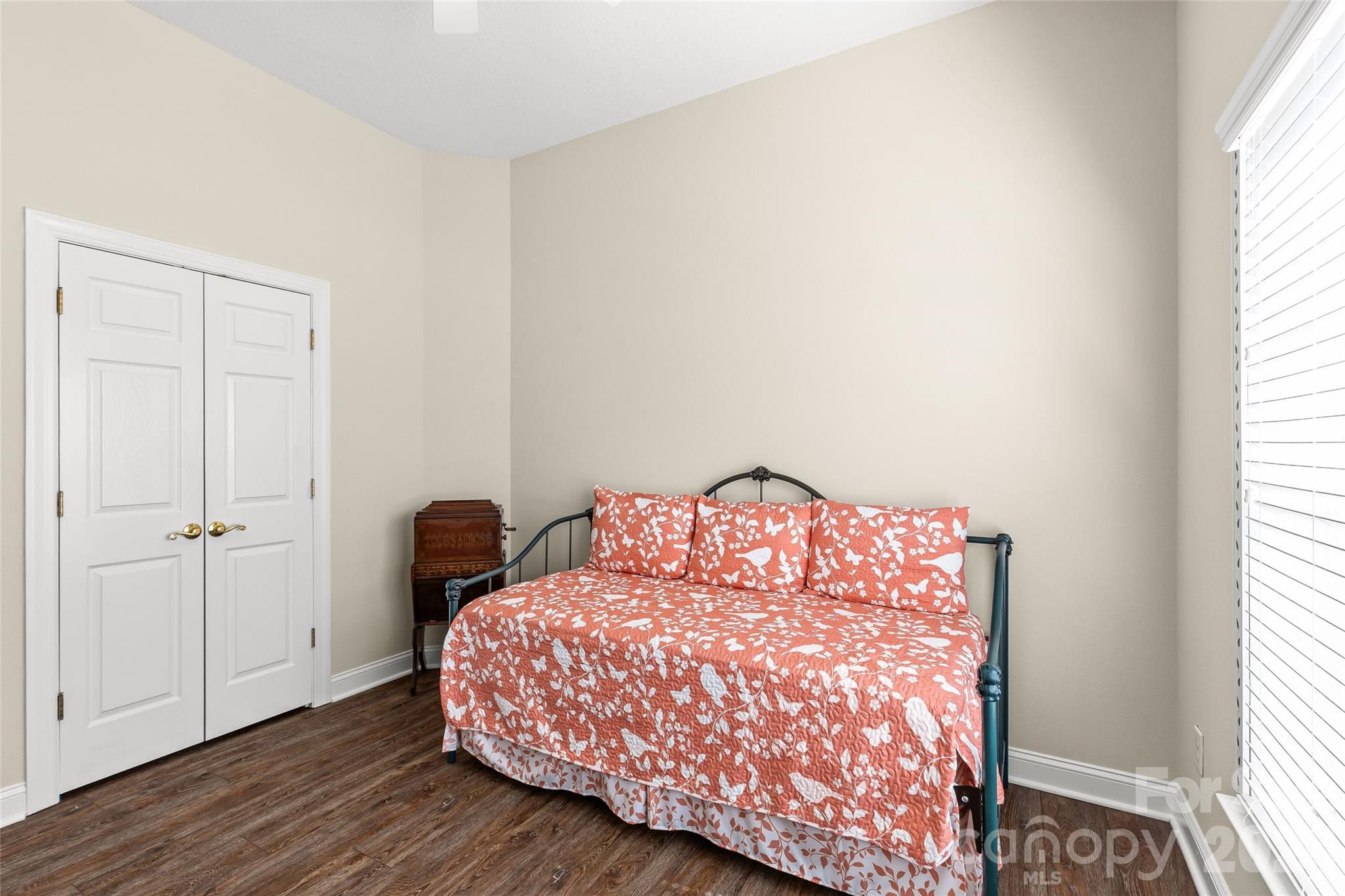 12316 Panthersville Drive — Charlotte
