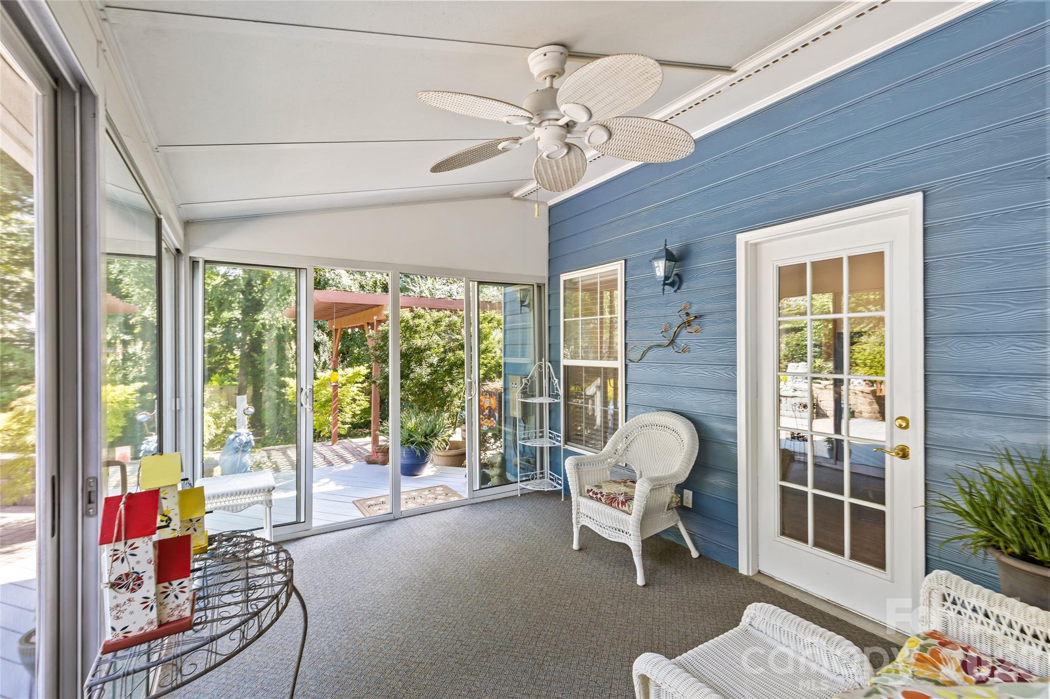12316 Panthersville Drive — Charlotte