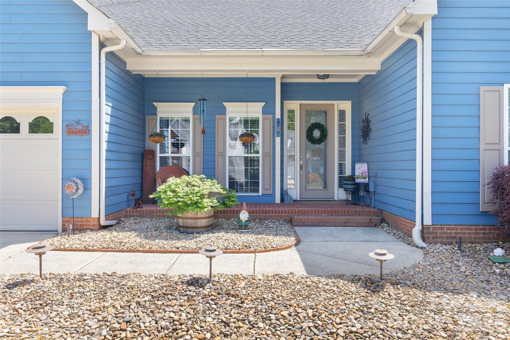 12316 Panthersville Drive — Charlotte
