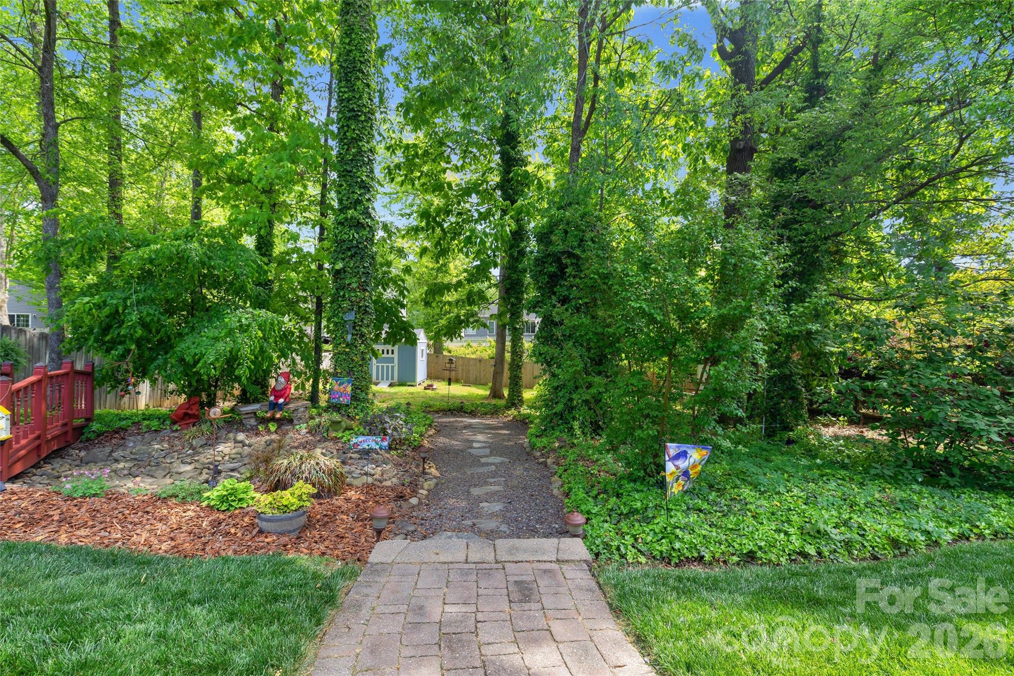 12316 Panthersville Drive — Charlotte