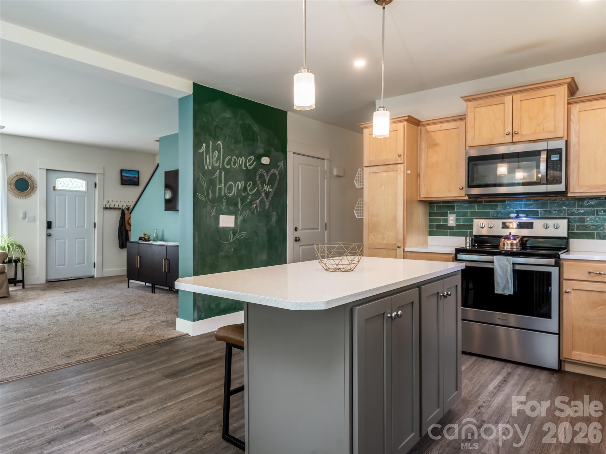 518 Onteora Boulevard — Asheville