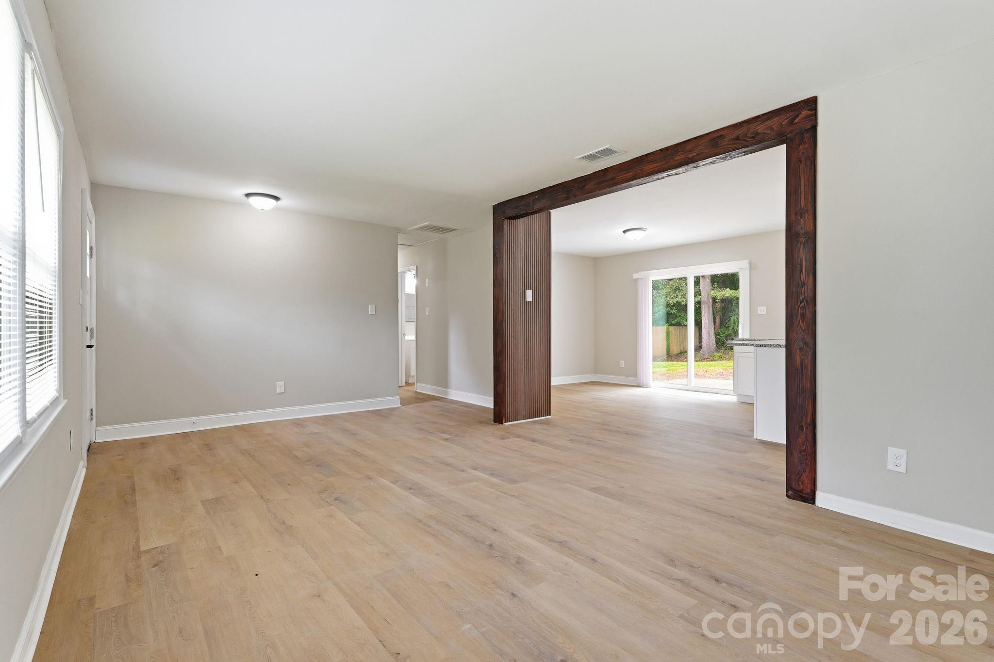 5233 Delivau Drive — Charlotte