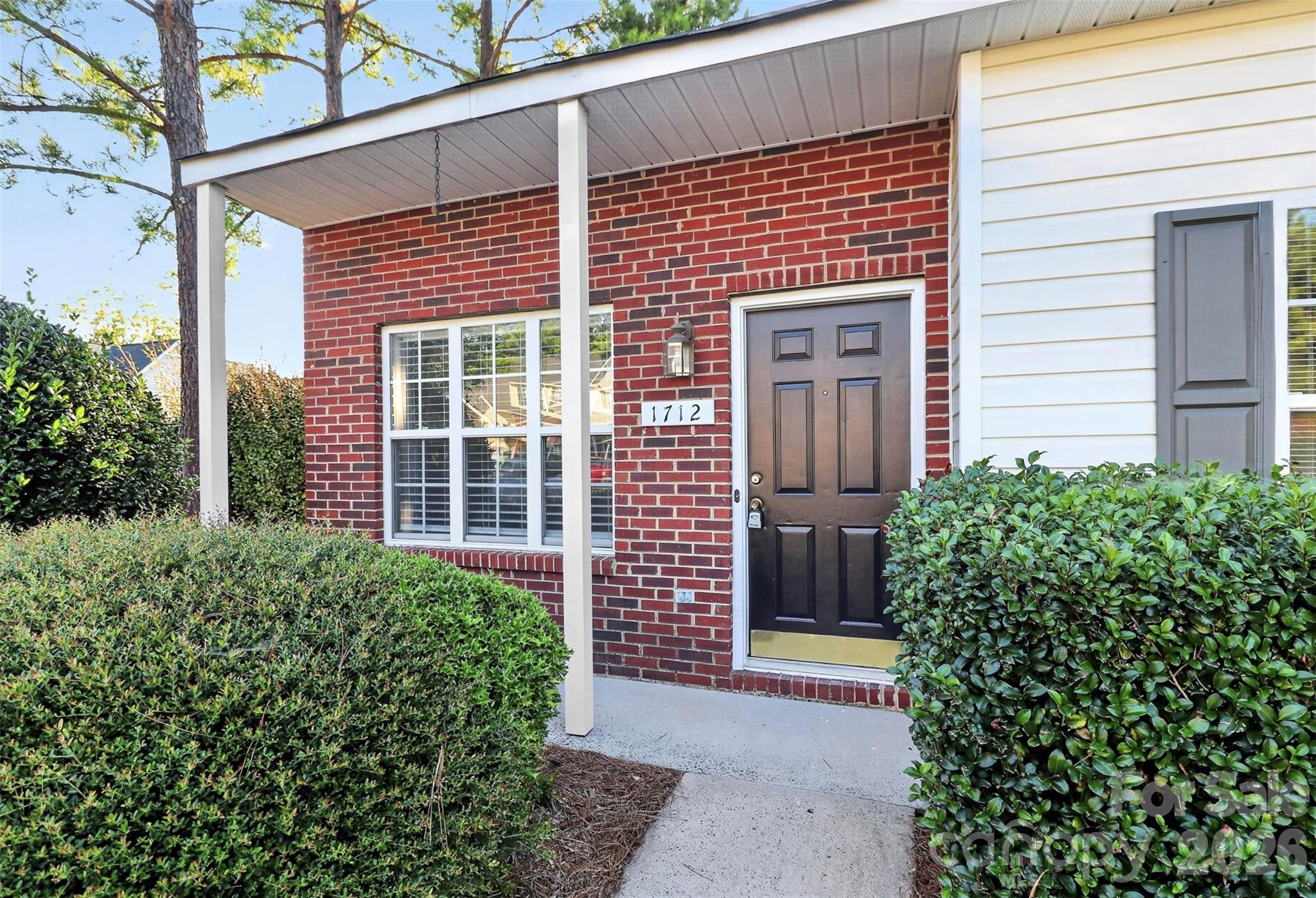 1712 Pergola Place — Charlotte