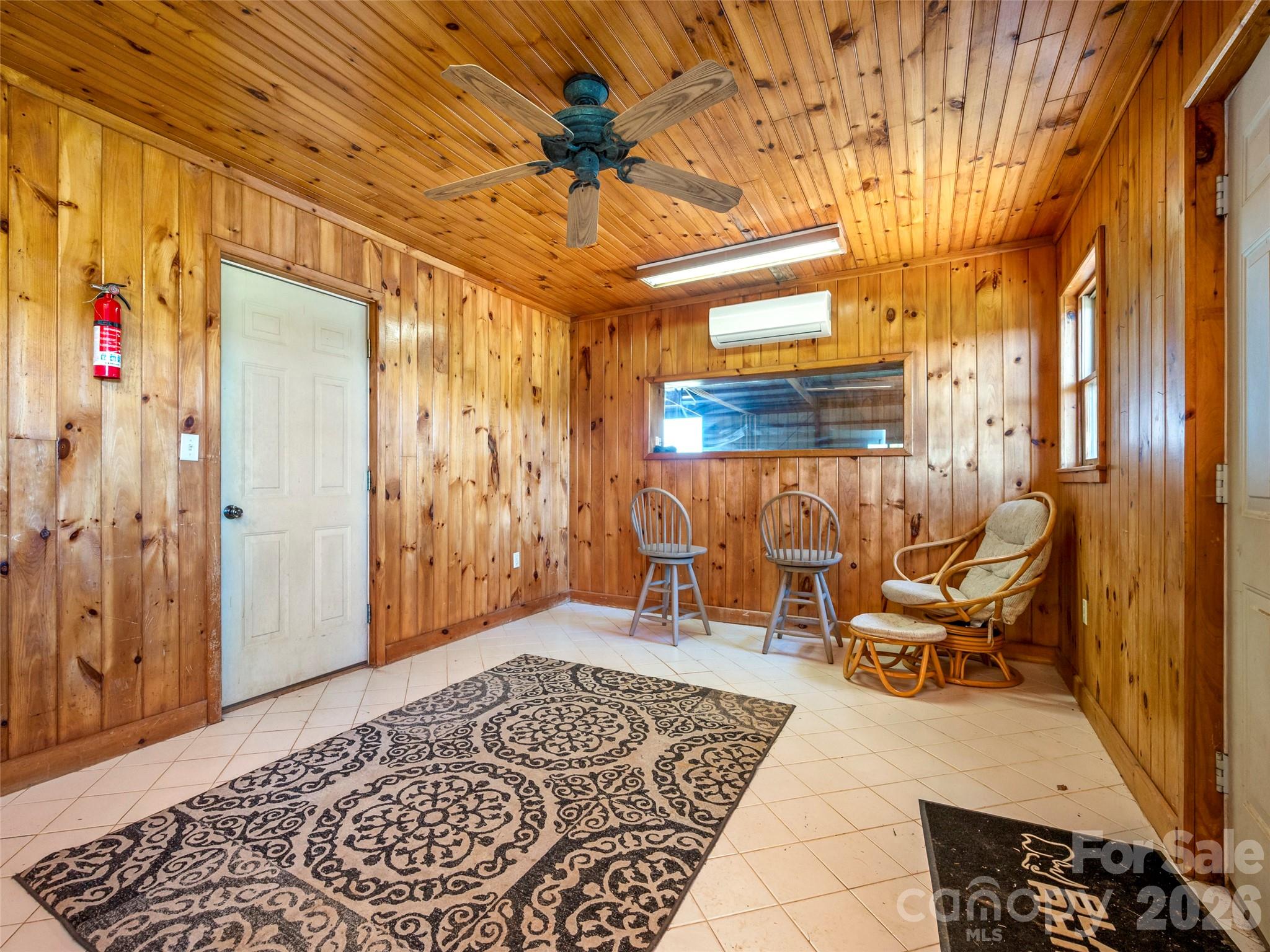 151 Joanda Farm Road — Mooresboro