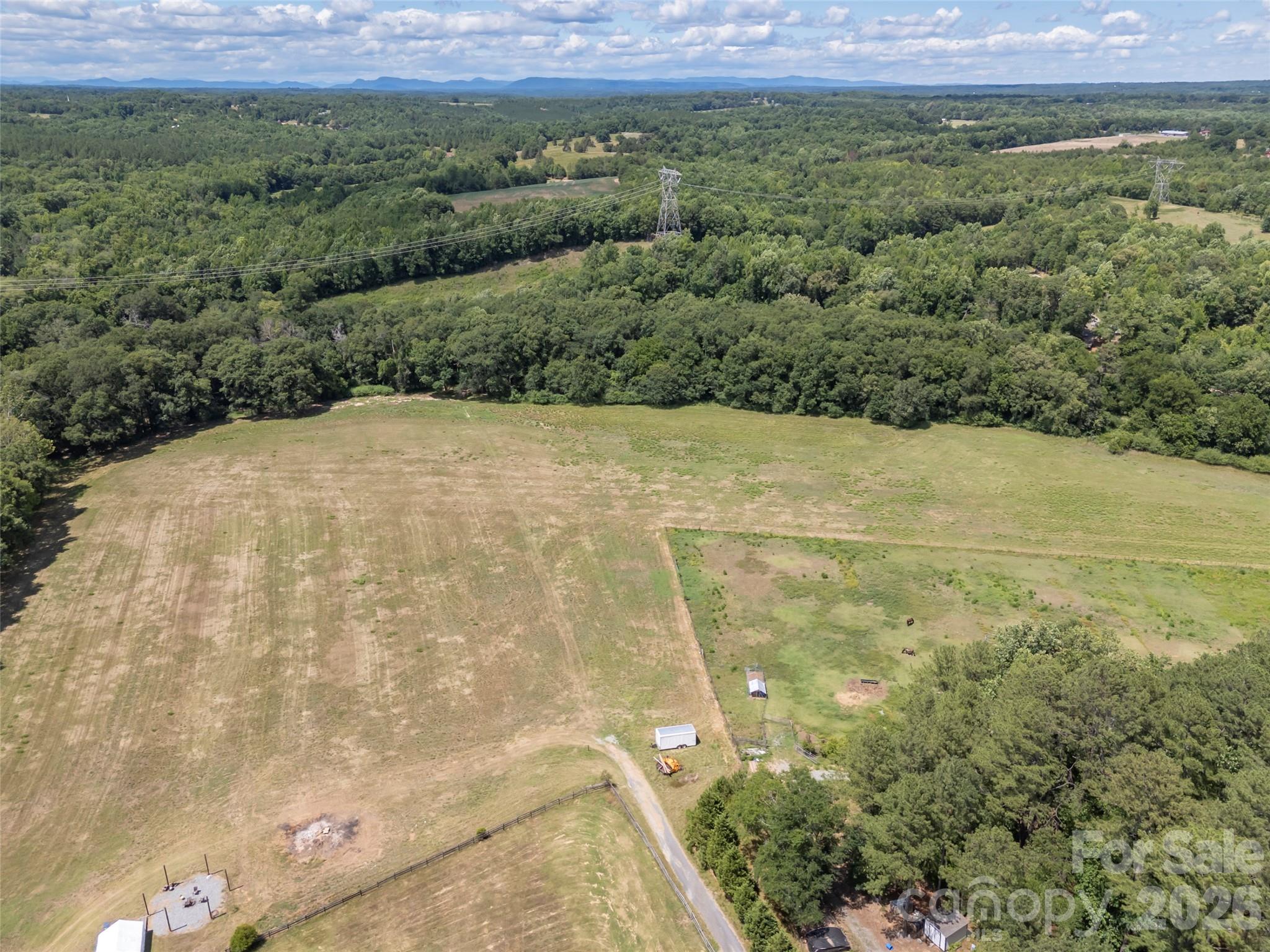 151 Joanda Farm Road — Mooresboro