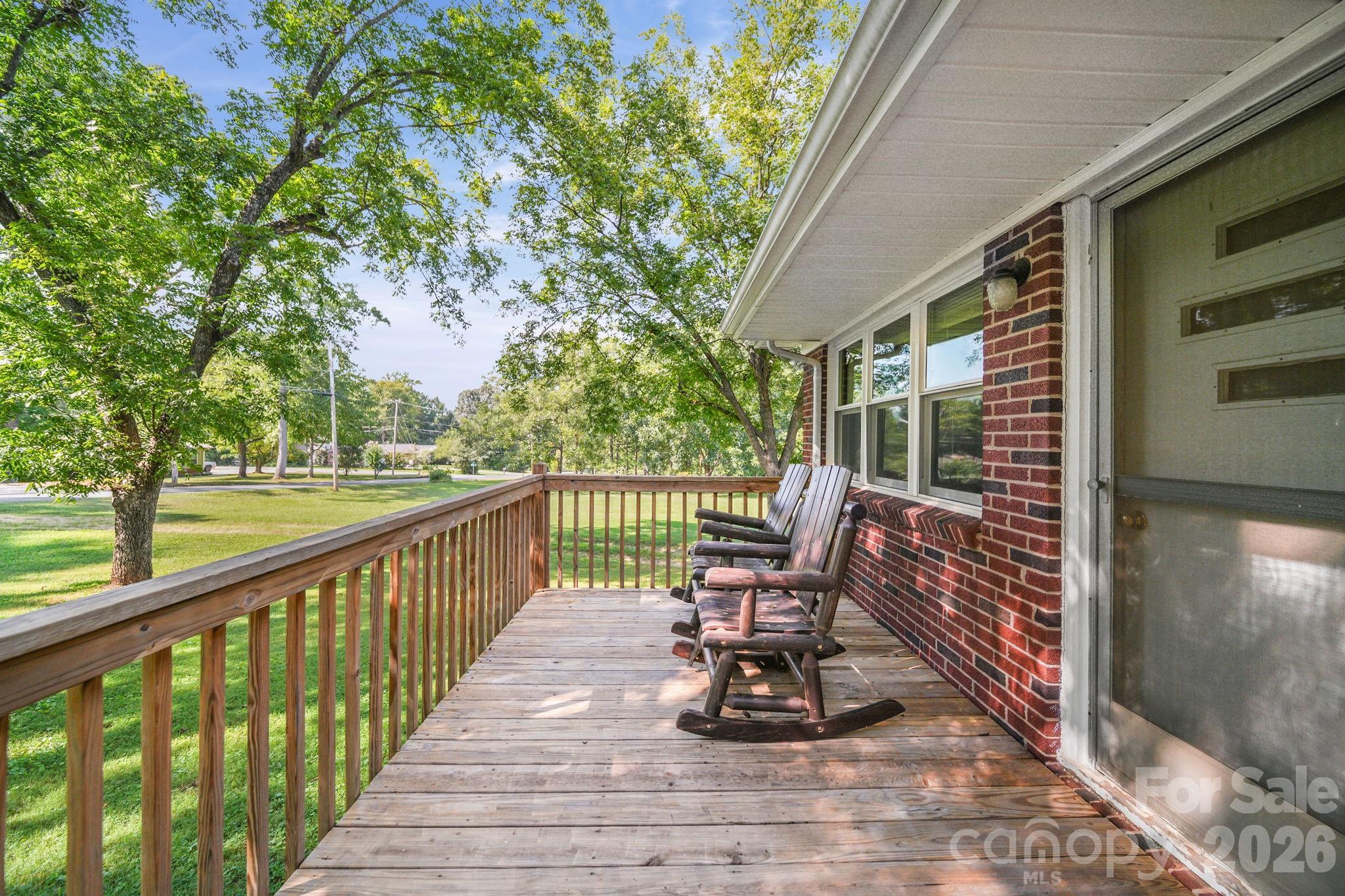 120 Kirkwood Drive — Concord