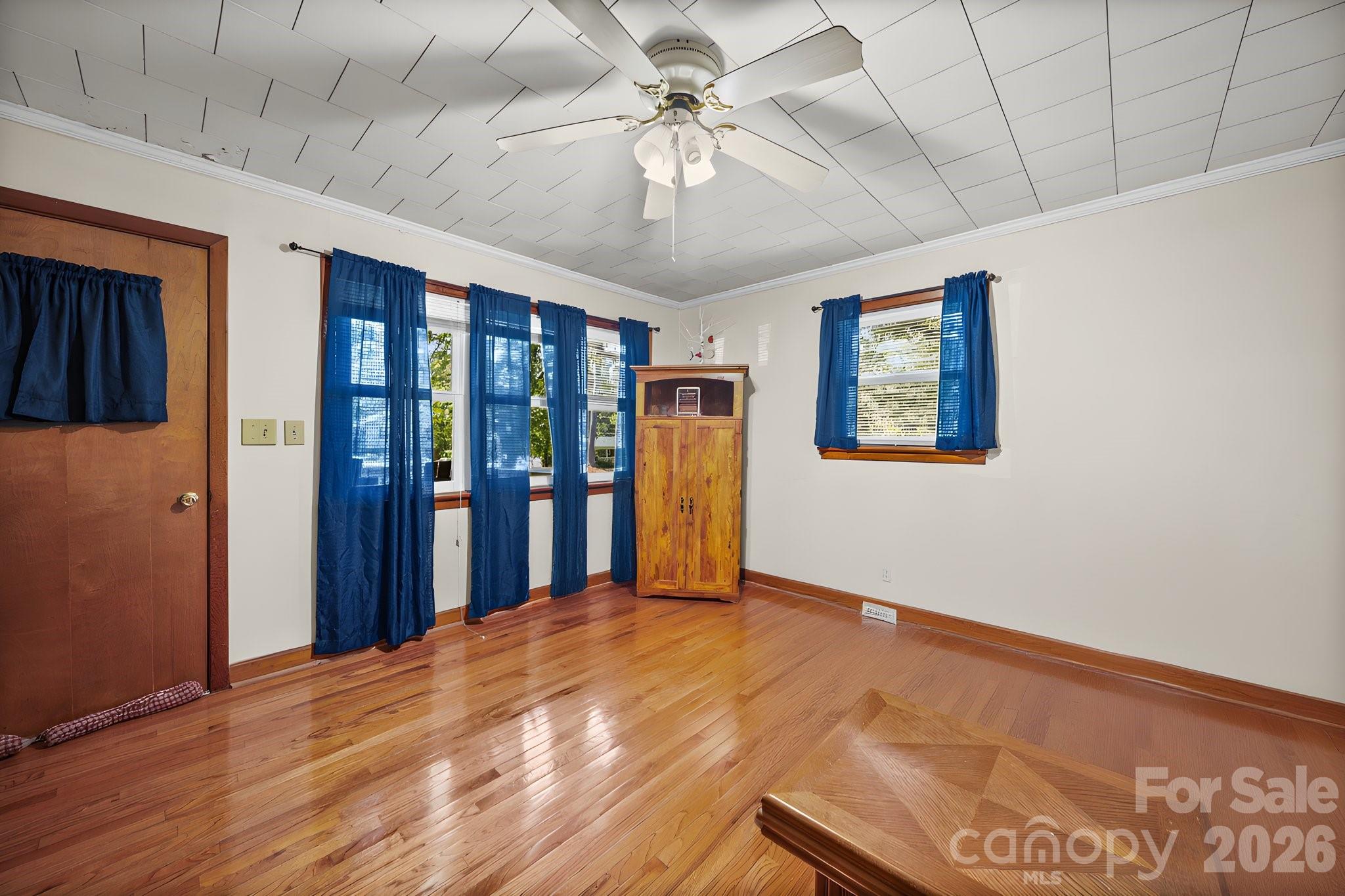 120 Kirkwood Drive — Concord
