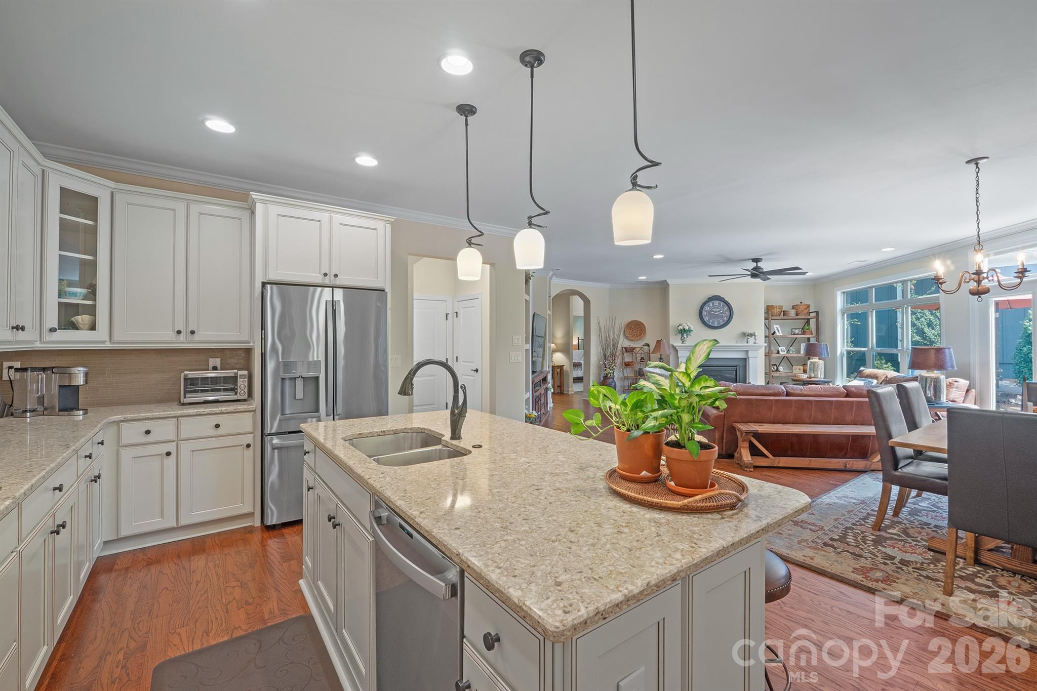 2205 Lincolnshire Lane — Waxhaw