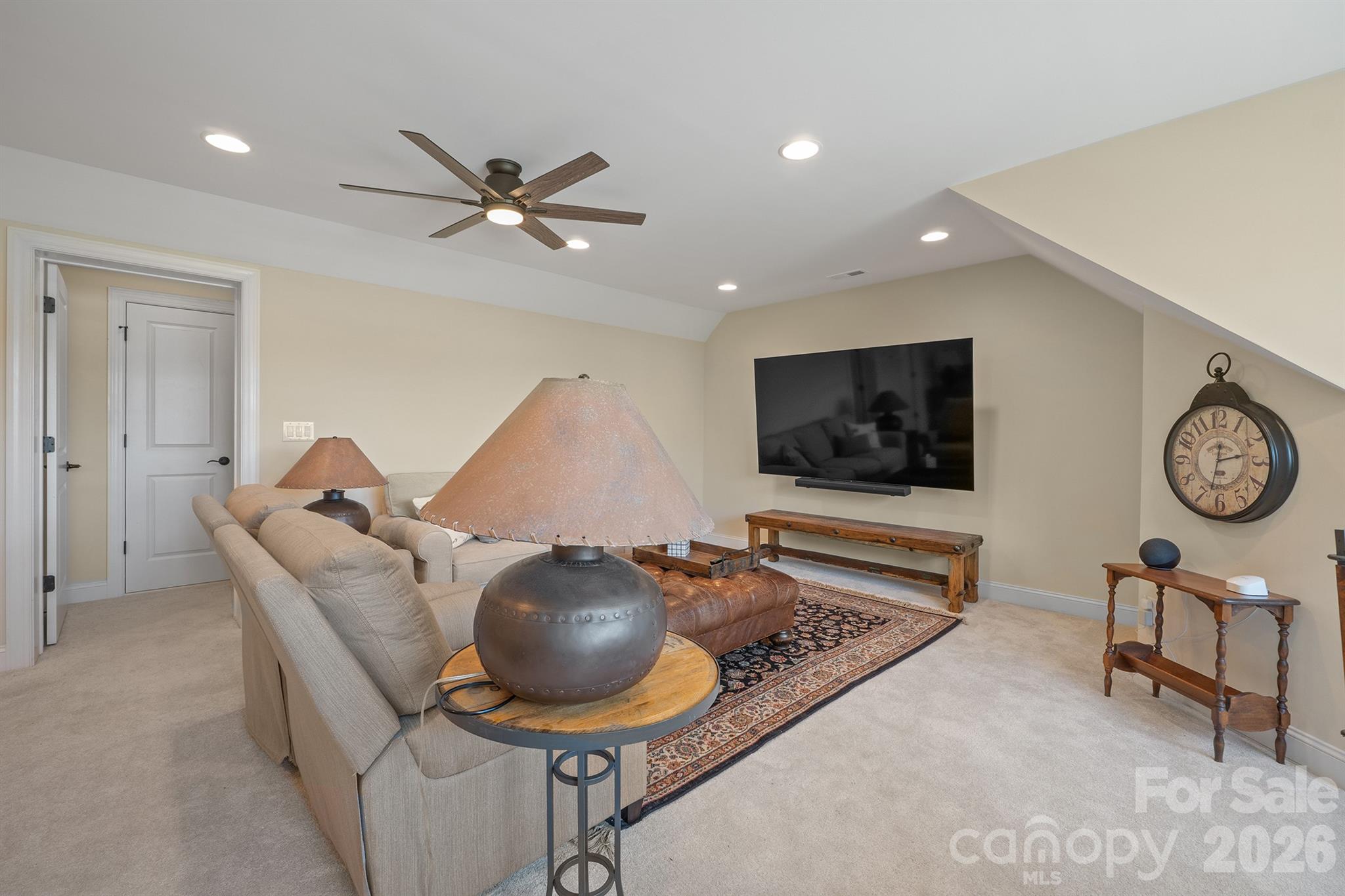 2205 Lincolnshire Lane — Waxhaw