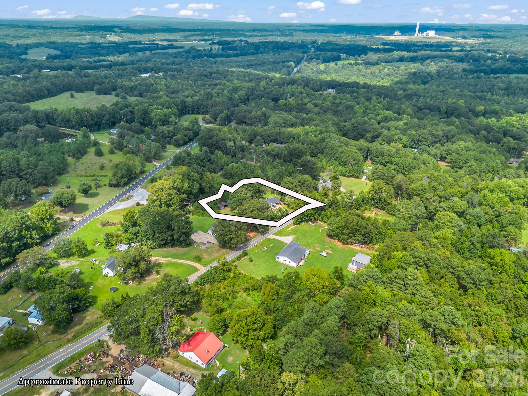 1544 OLD US 221A Highway — Mooresboro