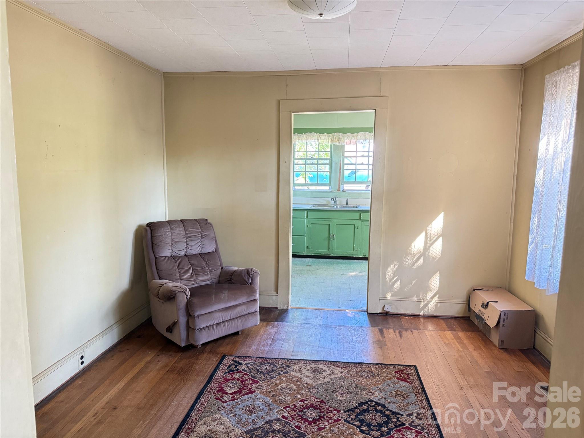 1650 Berkley Street SW — Lenoir
