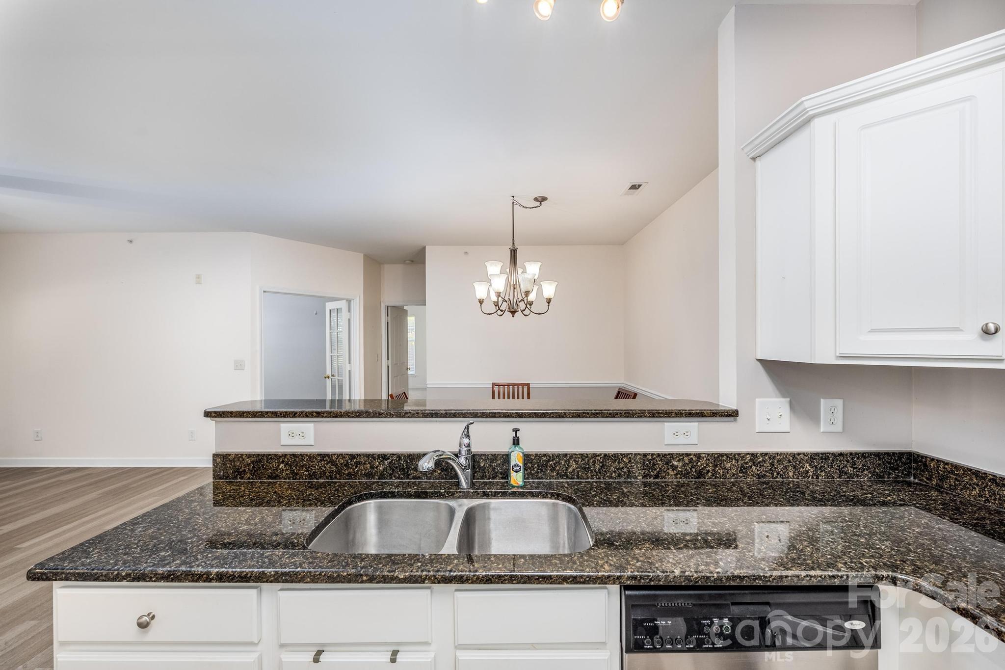 16638 Amberside Road E — Cornelius