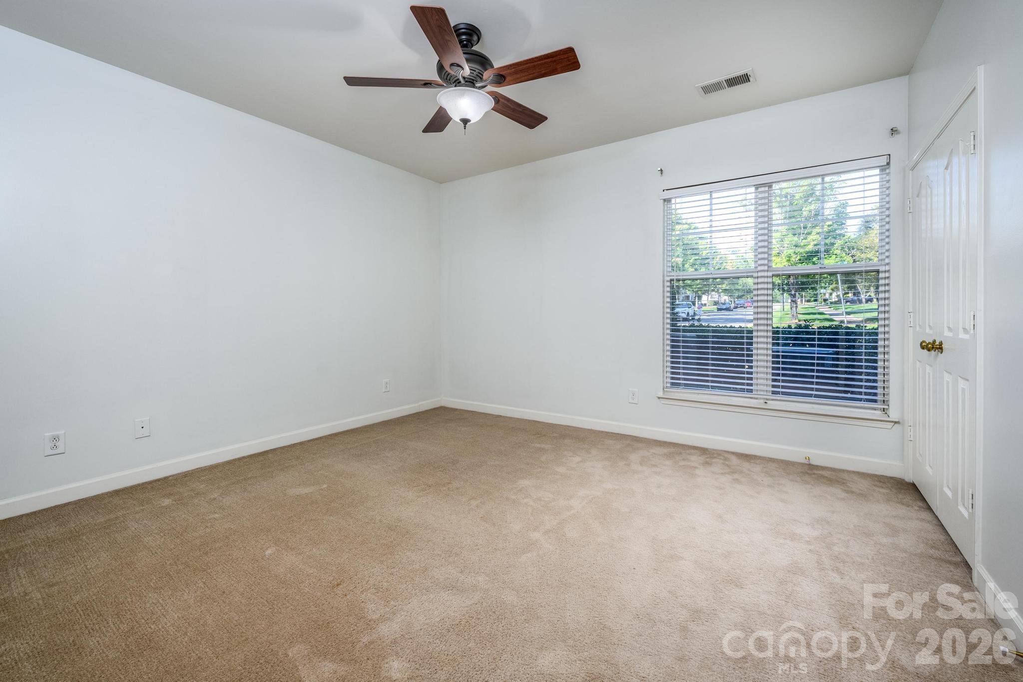 16638 Amberside Road E — Cornelius