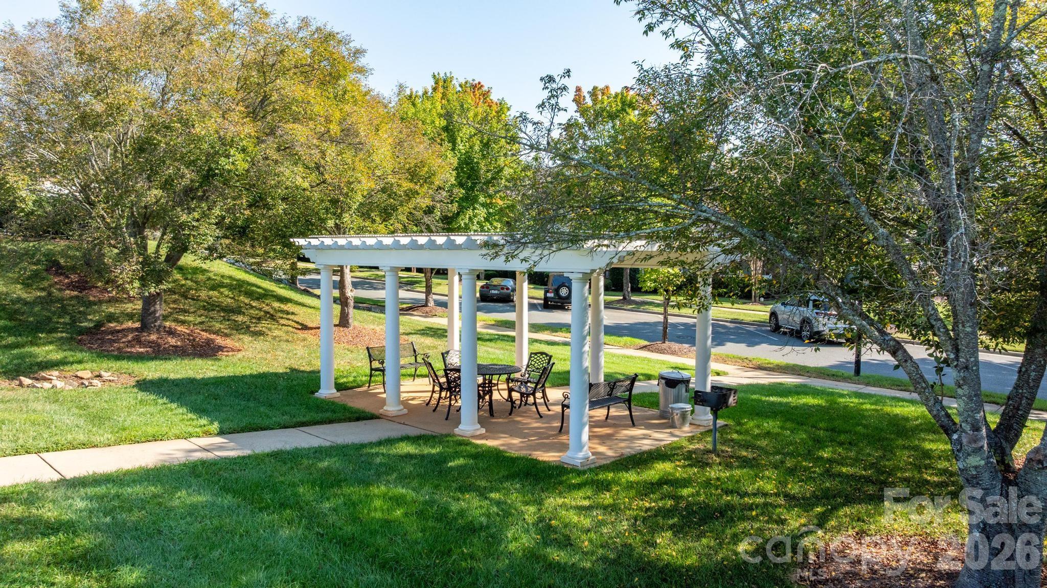 16638 Amberside Road E — Cornelius