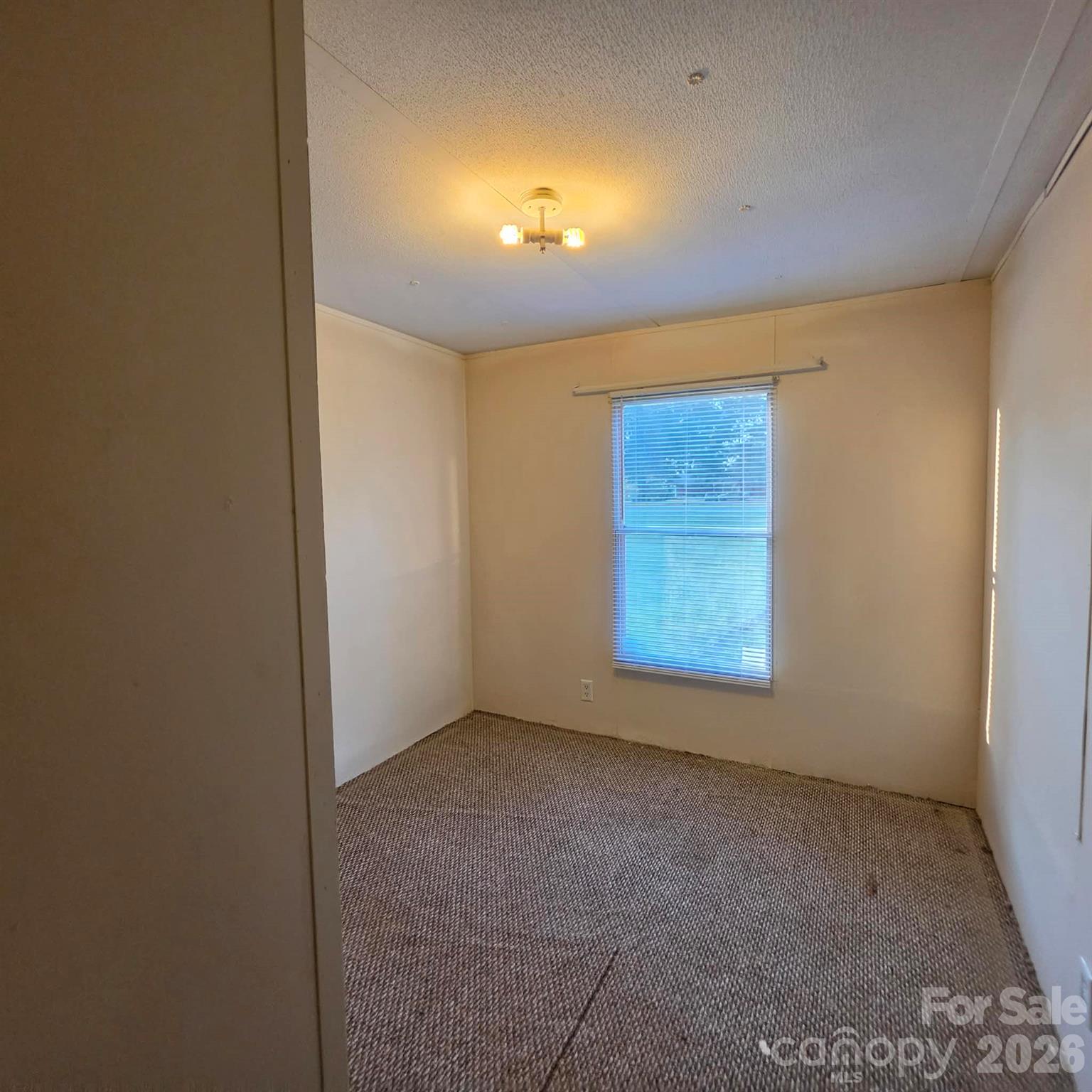902 Barry Oak Road — Cleveland