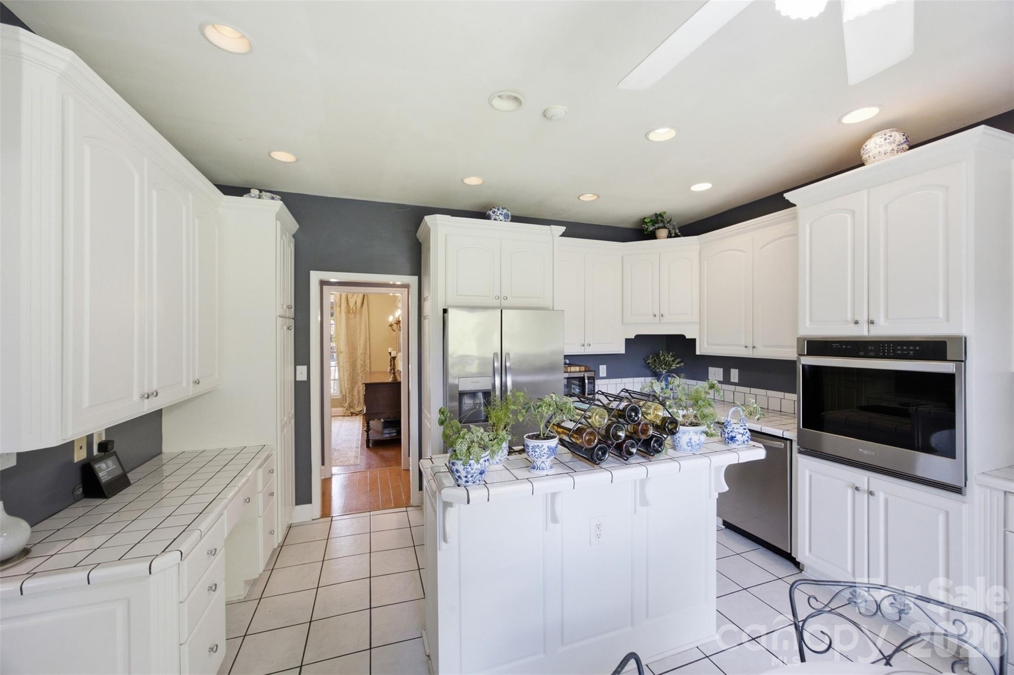 401 Armstrong Drive — Belmont