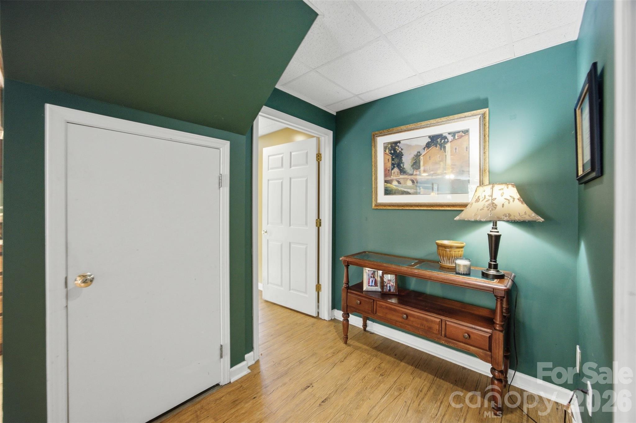 401 Armstrong Drive — Belmont