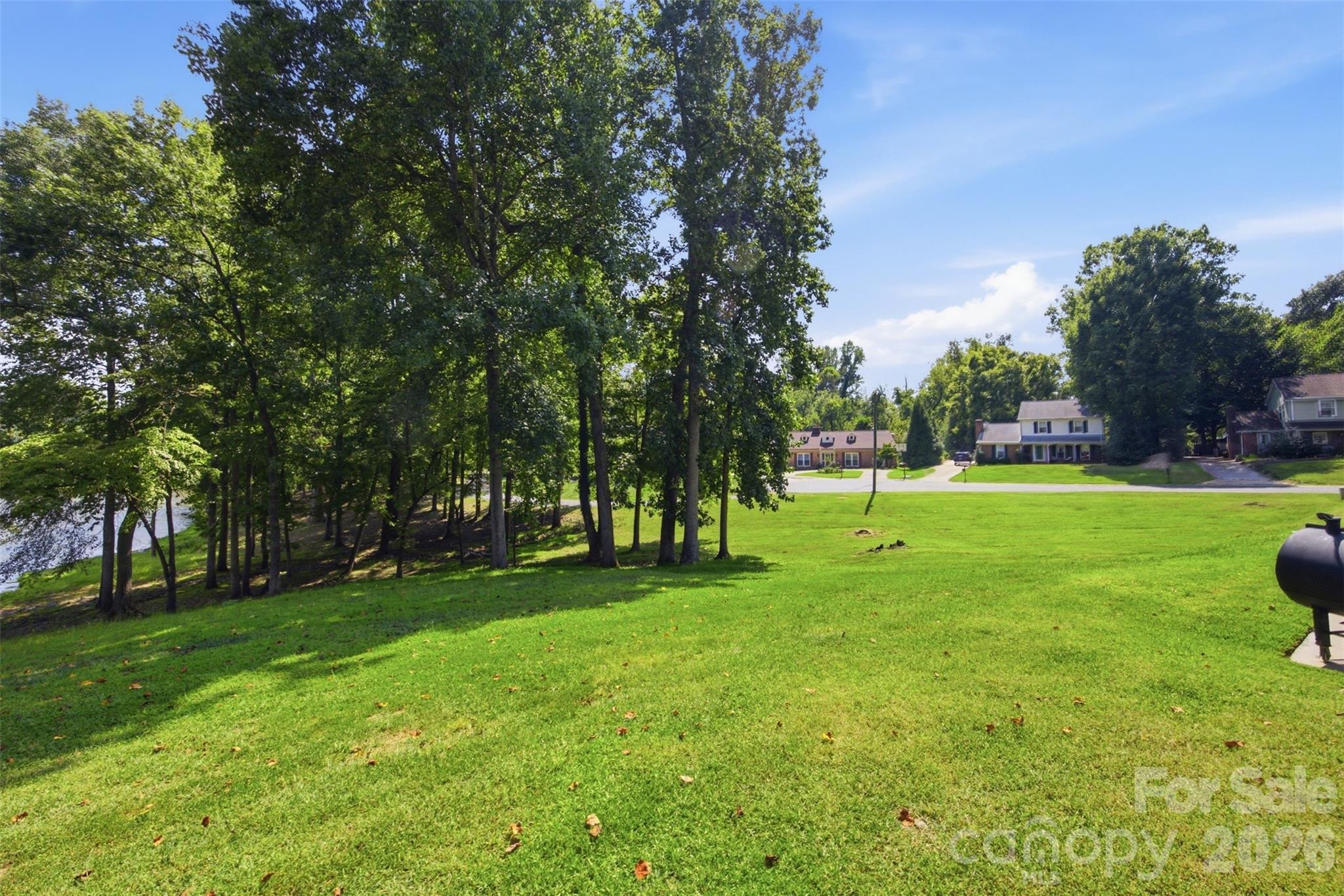 401 Armstrong Drive — Belmont