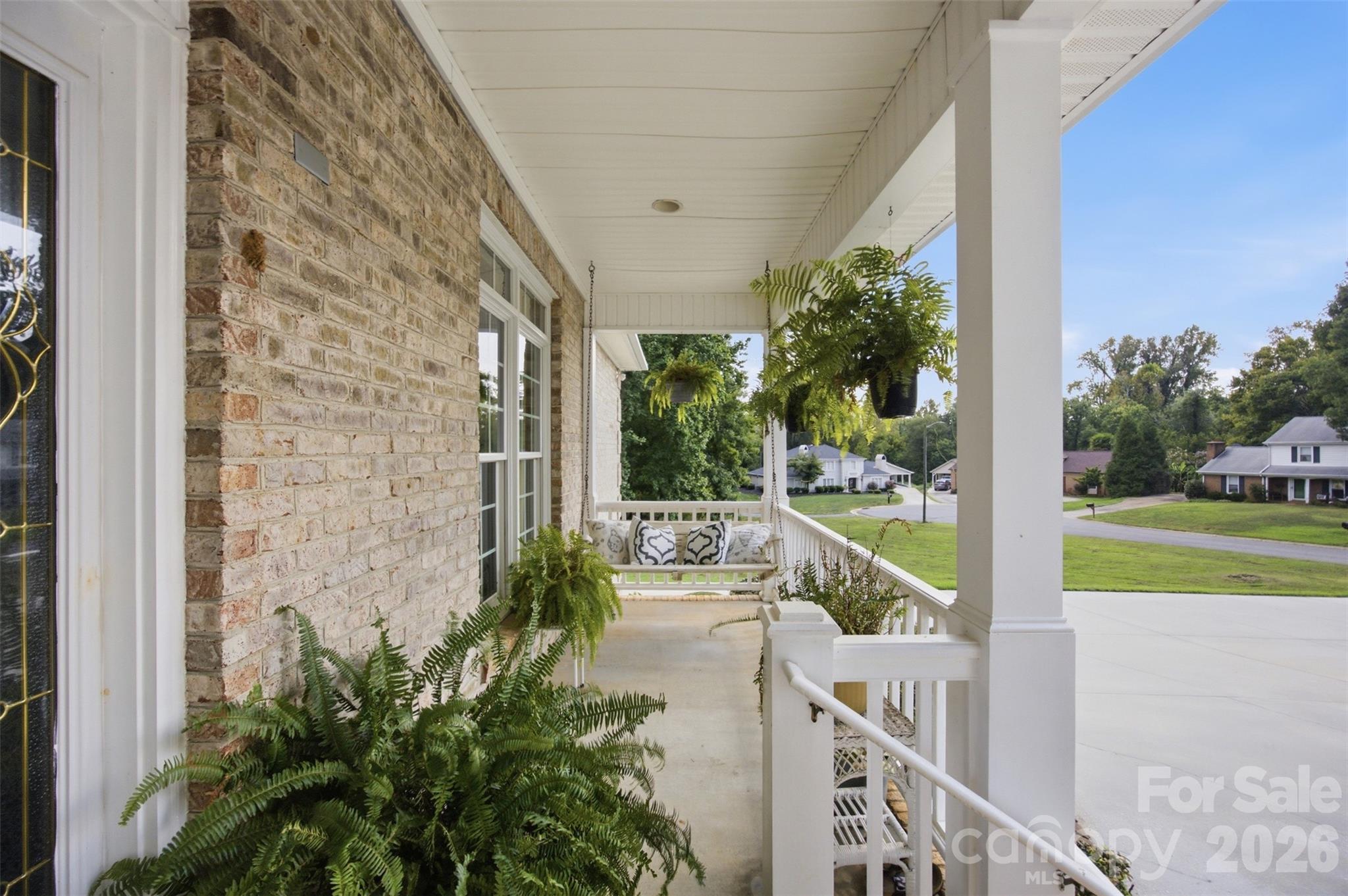 401 Armstrong Drive — Belmont