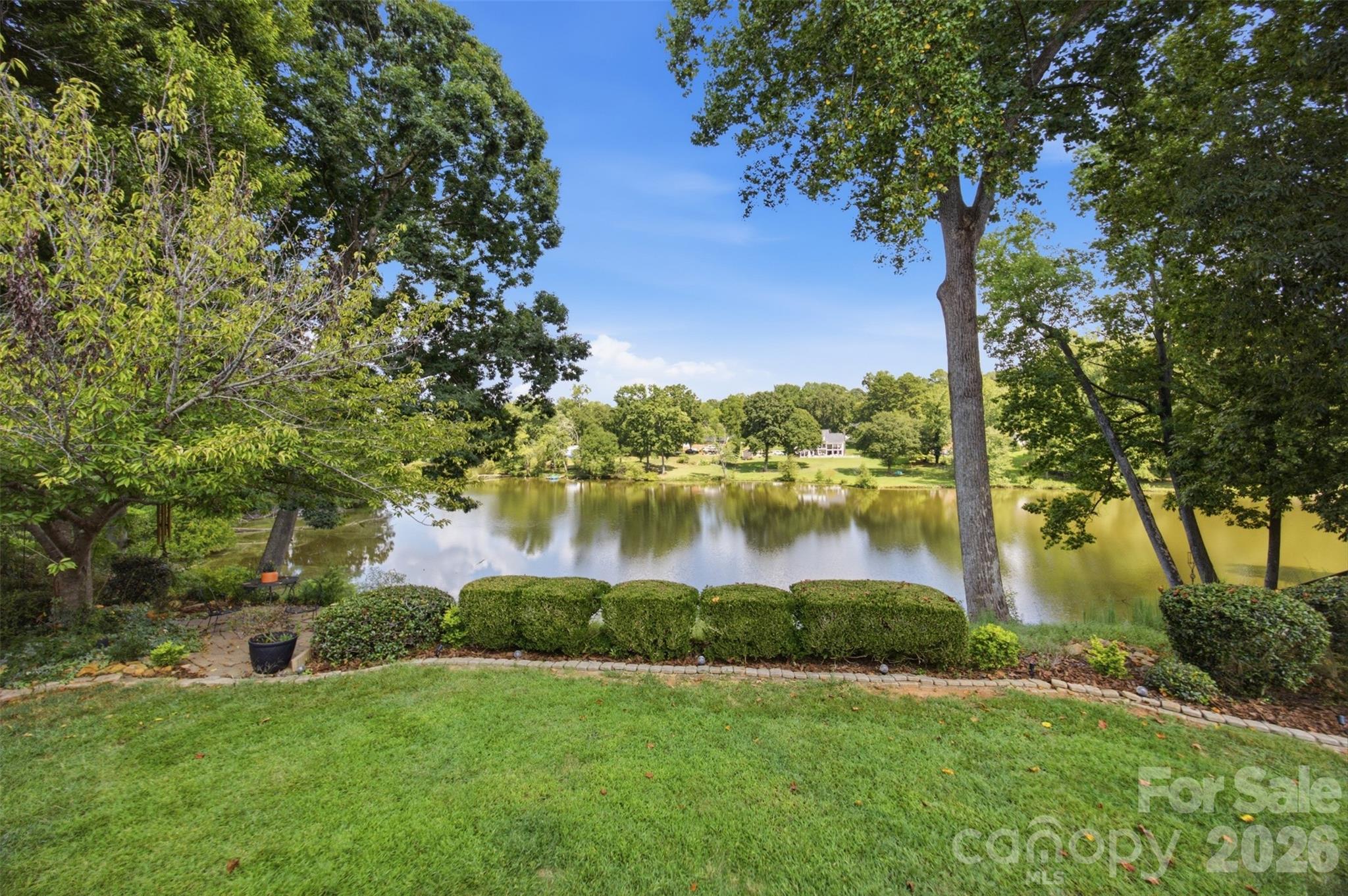 401 Armstrong Drive — Belmont