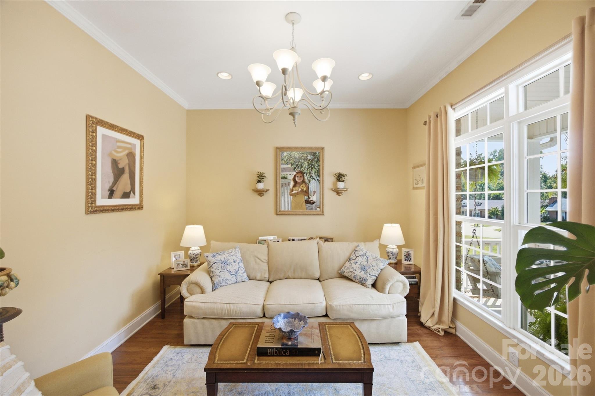 401 Armstrong Drive — Belmont